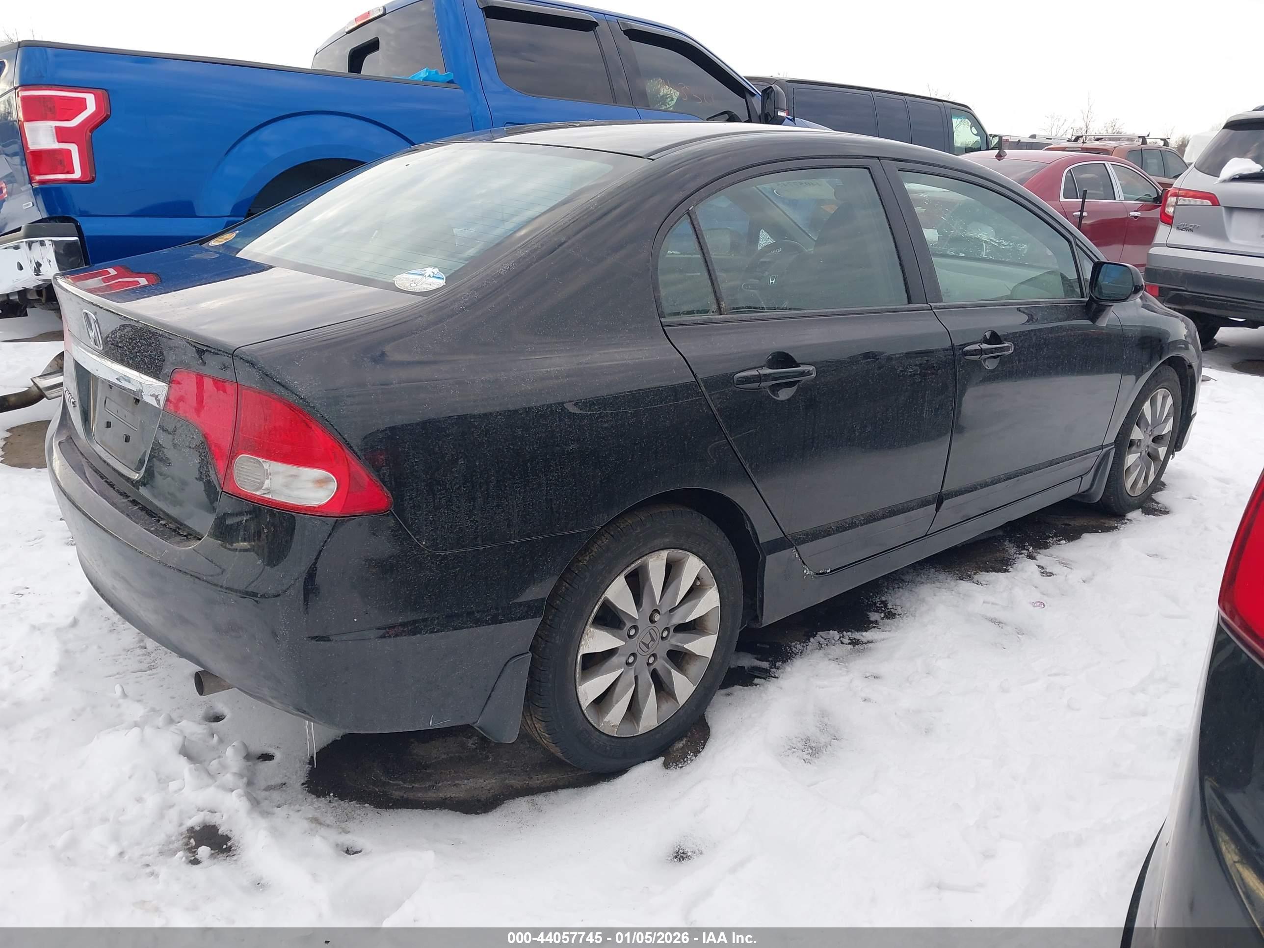 HONDA CIVIC image 4