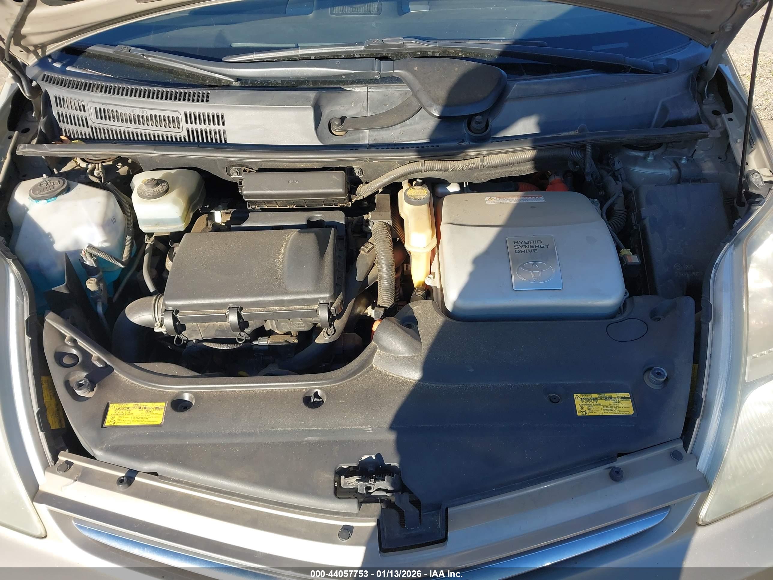 TOYOTA PRIUS image 10