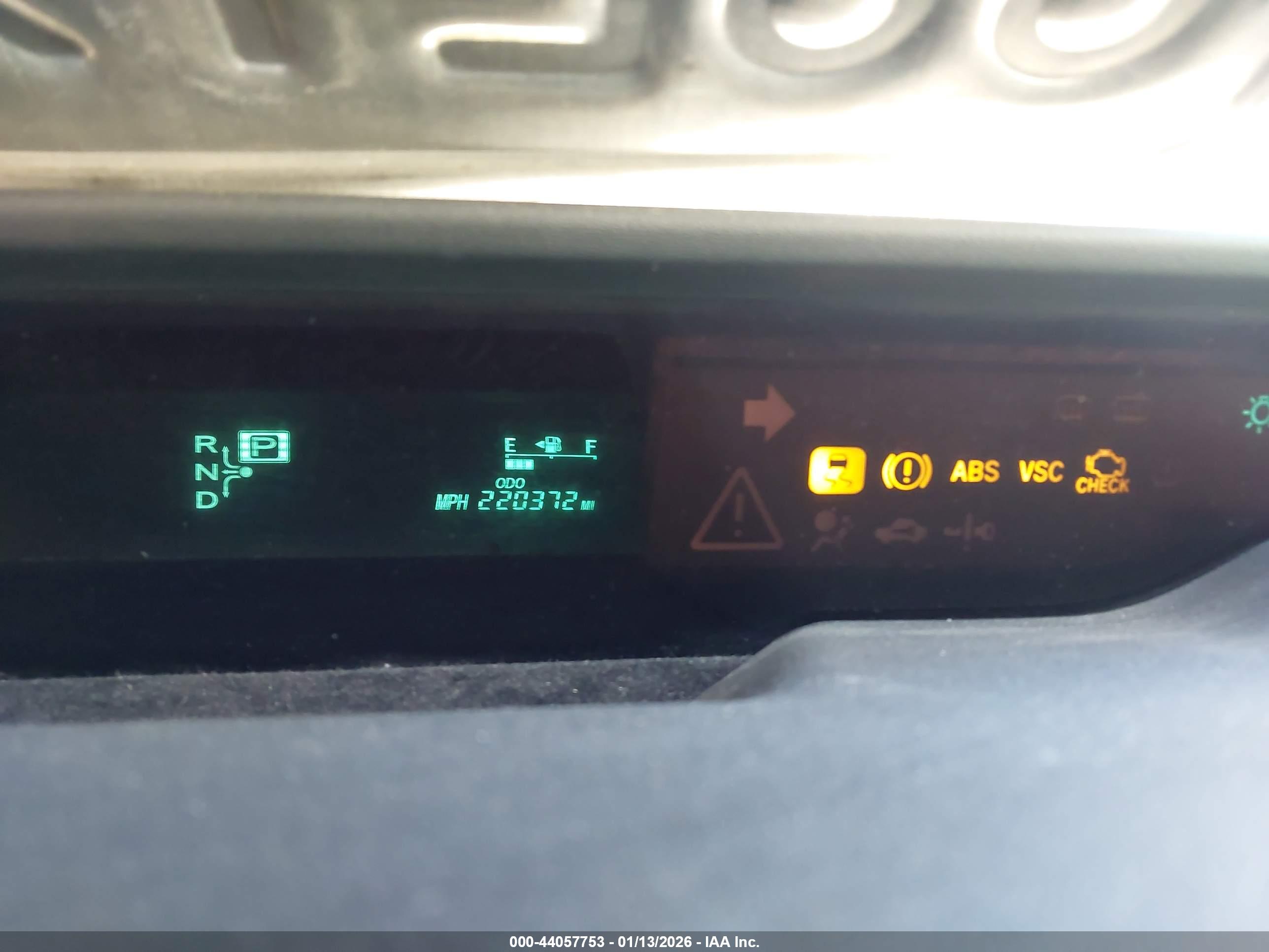 TOYOTA PRIUS image 7