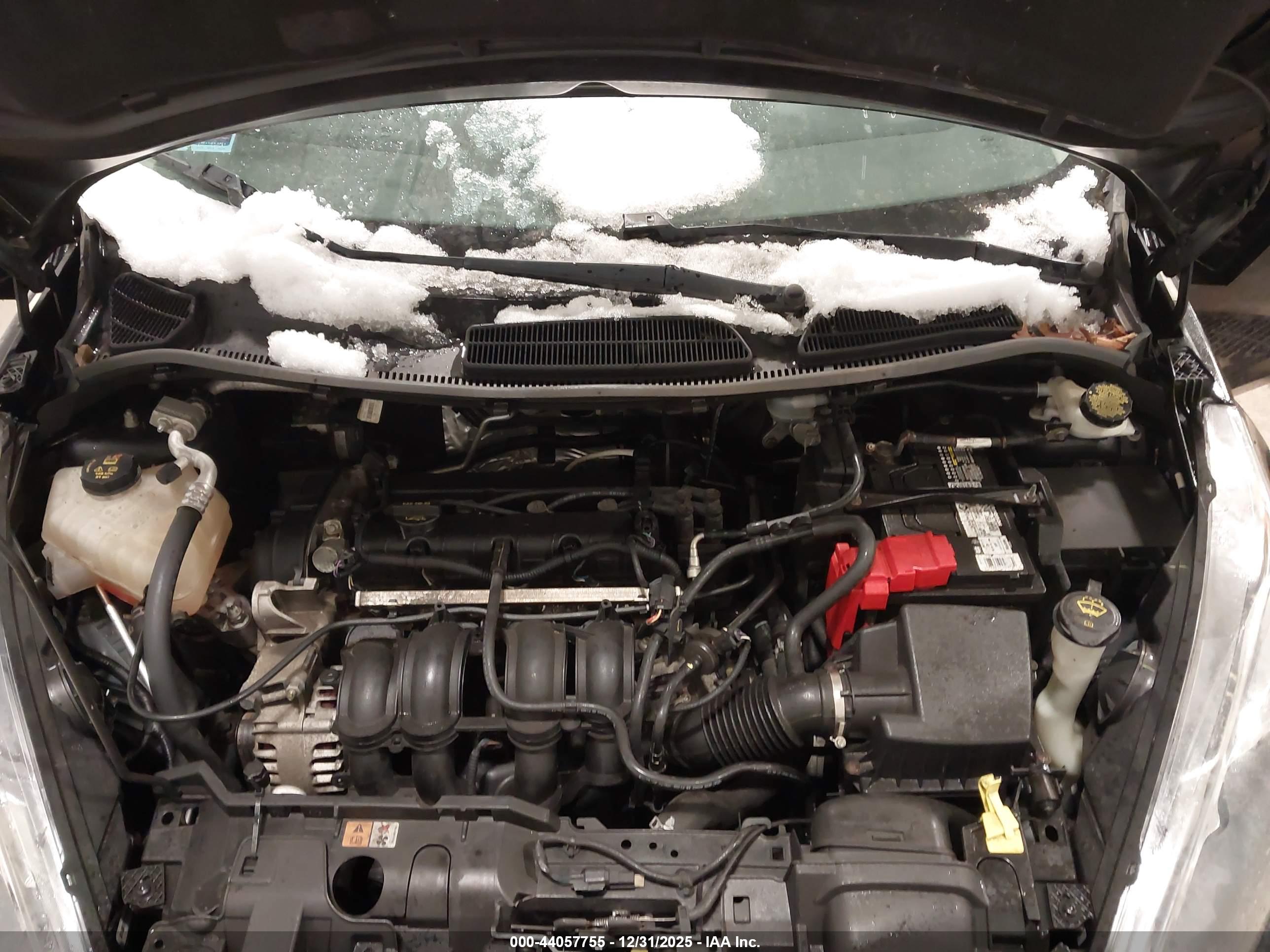 FORD FIESTA image 10