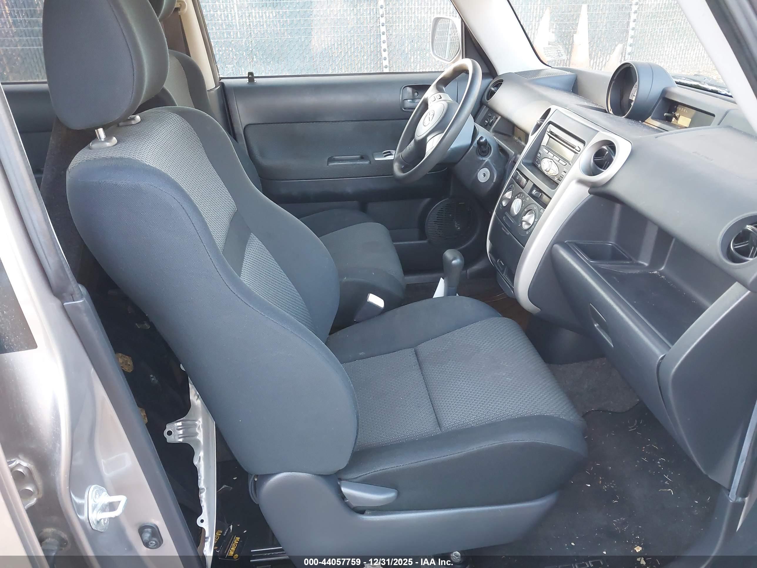 SCION XB image 5
