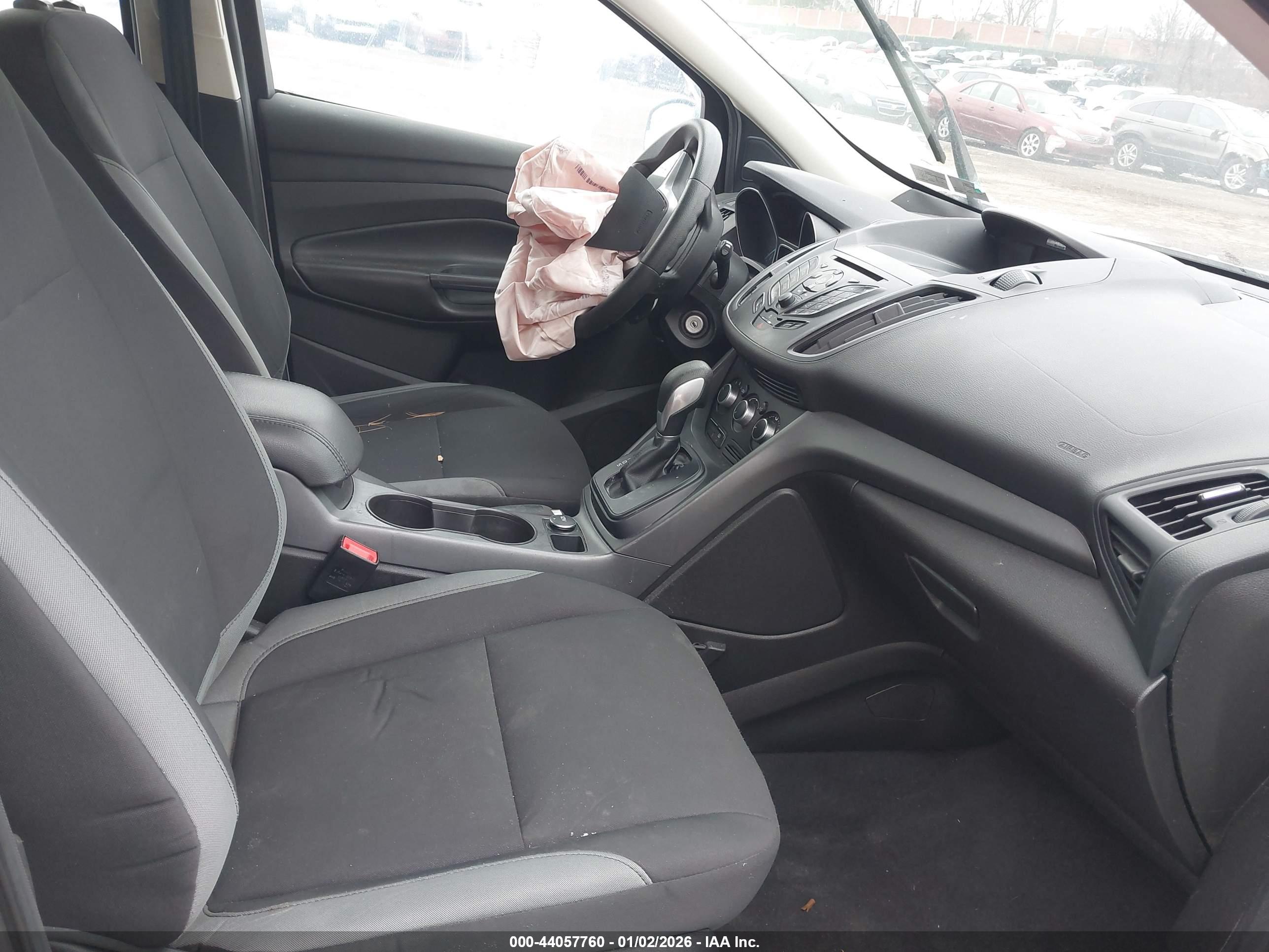 FORD ESCAPE image 5
