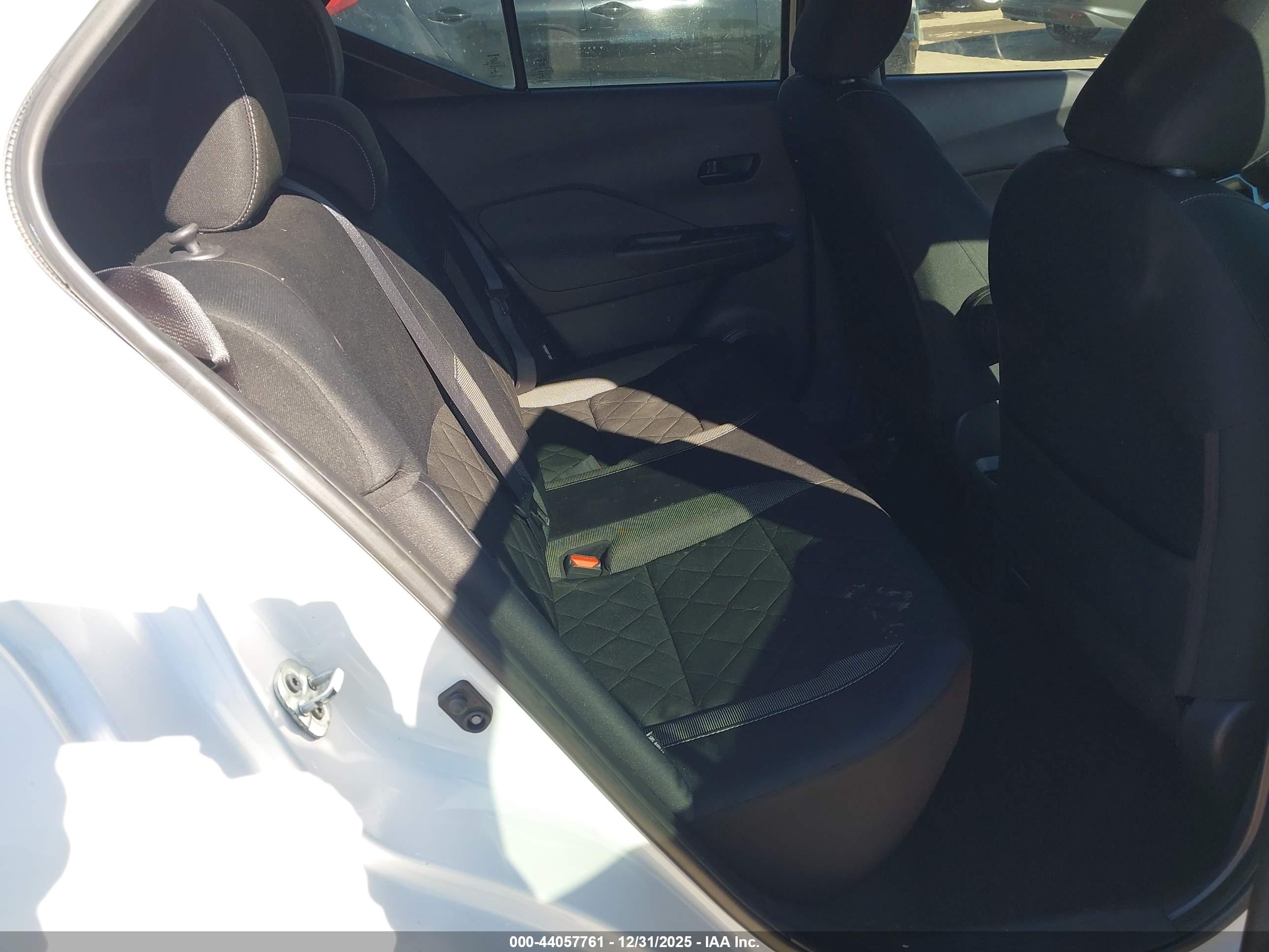NISSAN KICKS image 8