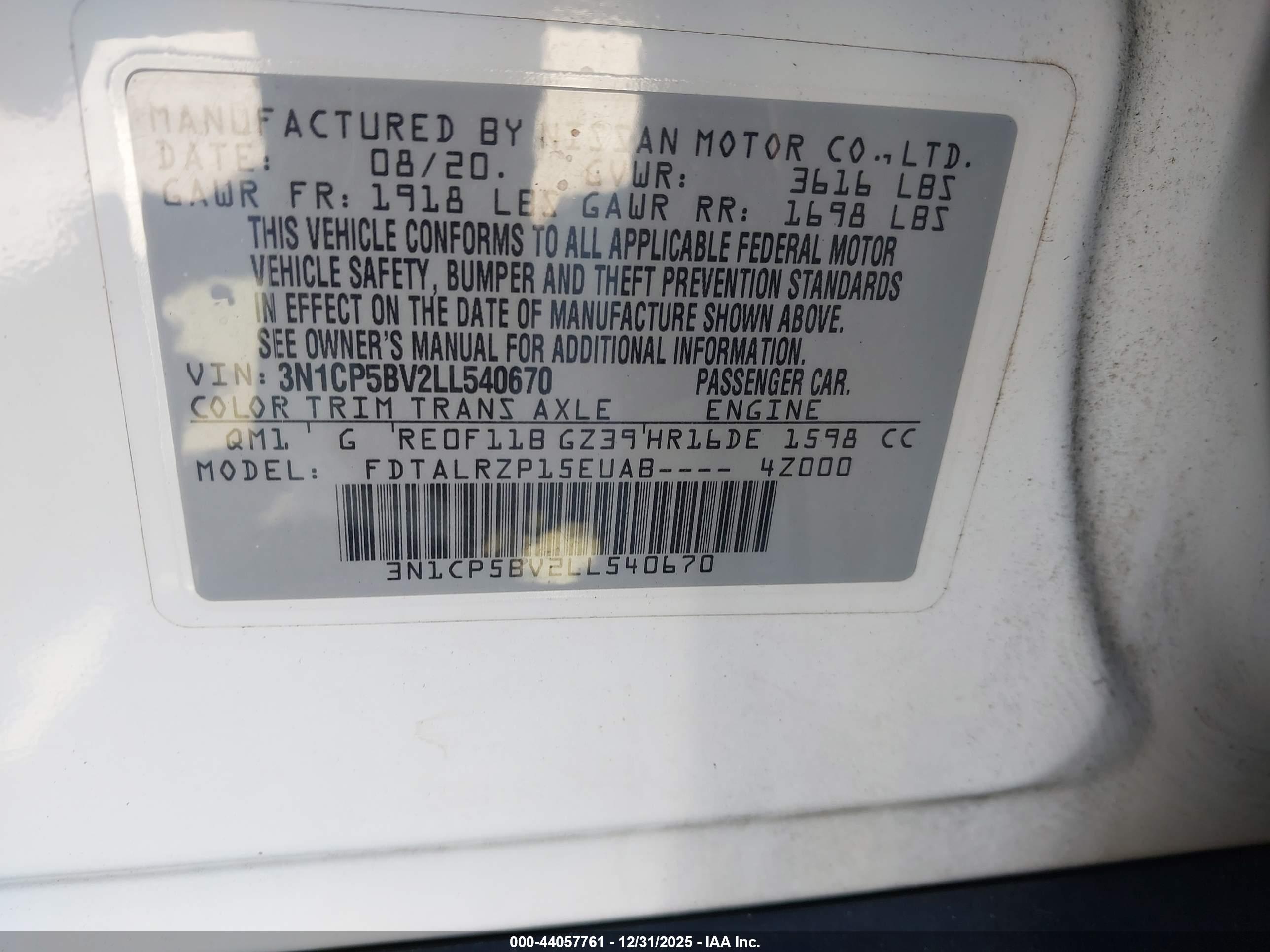 NISSAN KICKS image 9