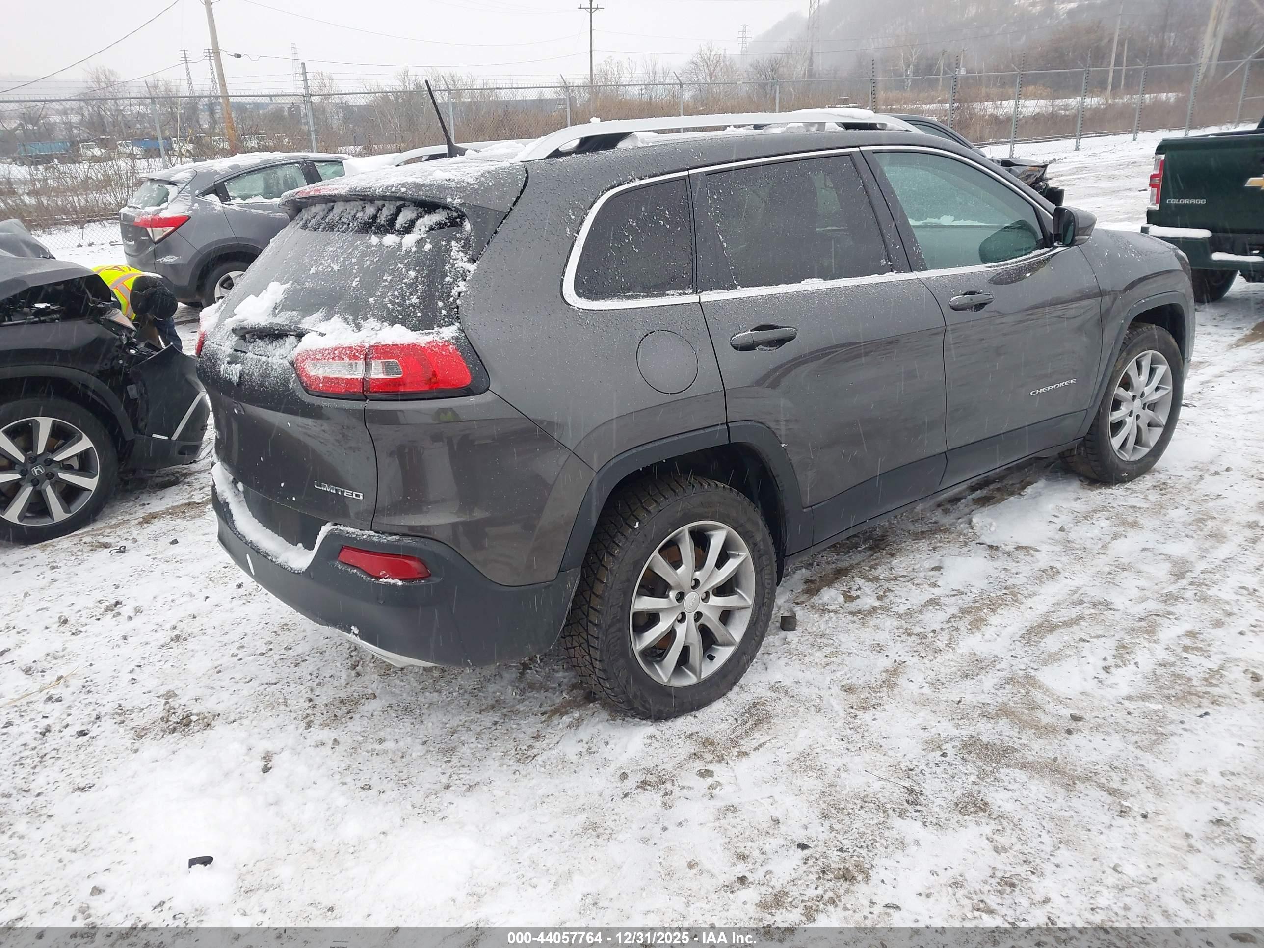 JEEP CHEROKEE image 4