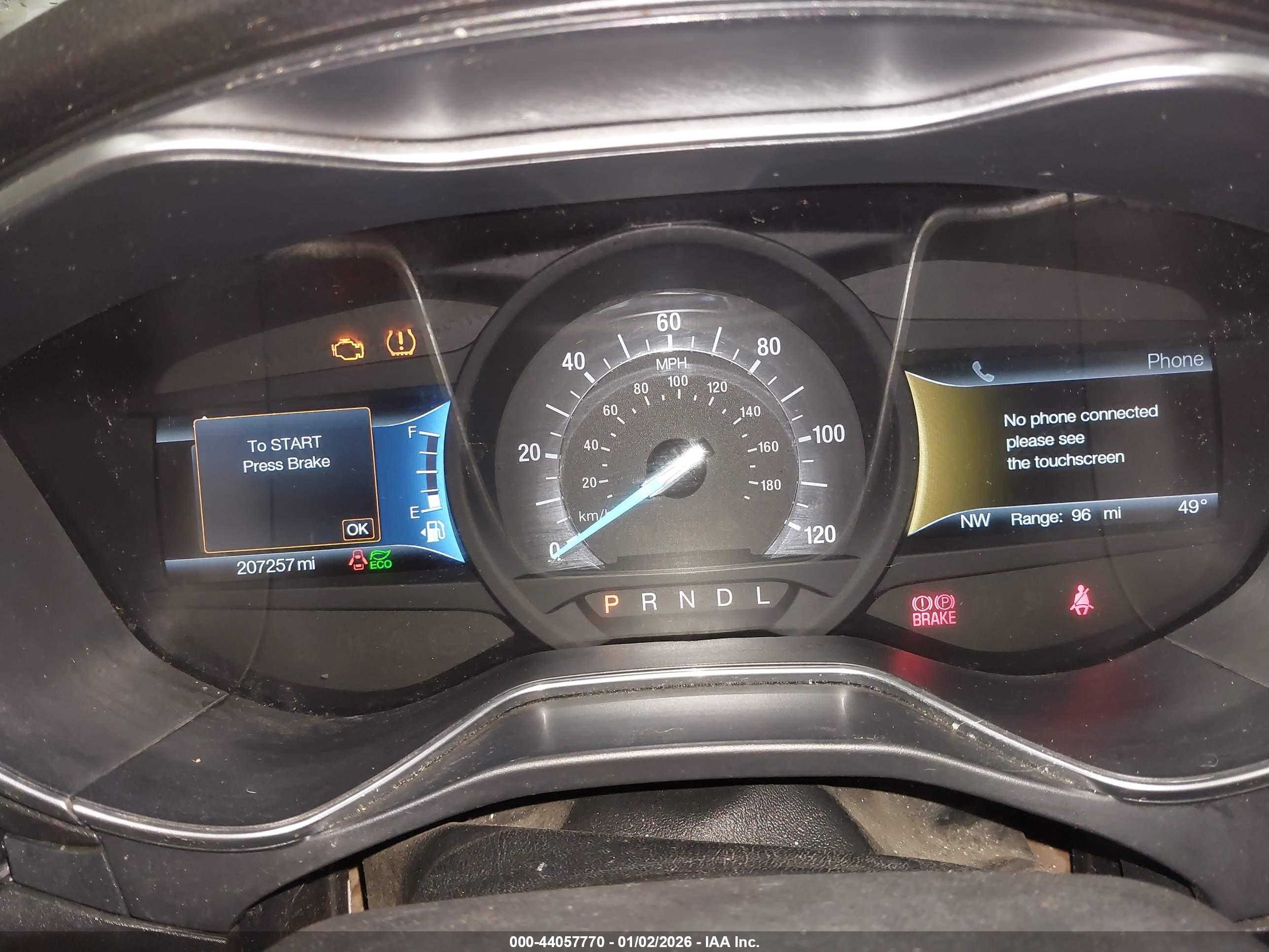 FORD FUSION image 7