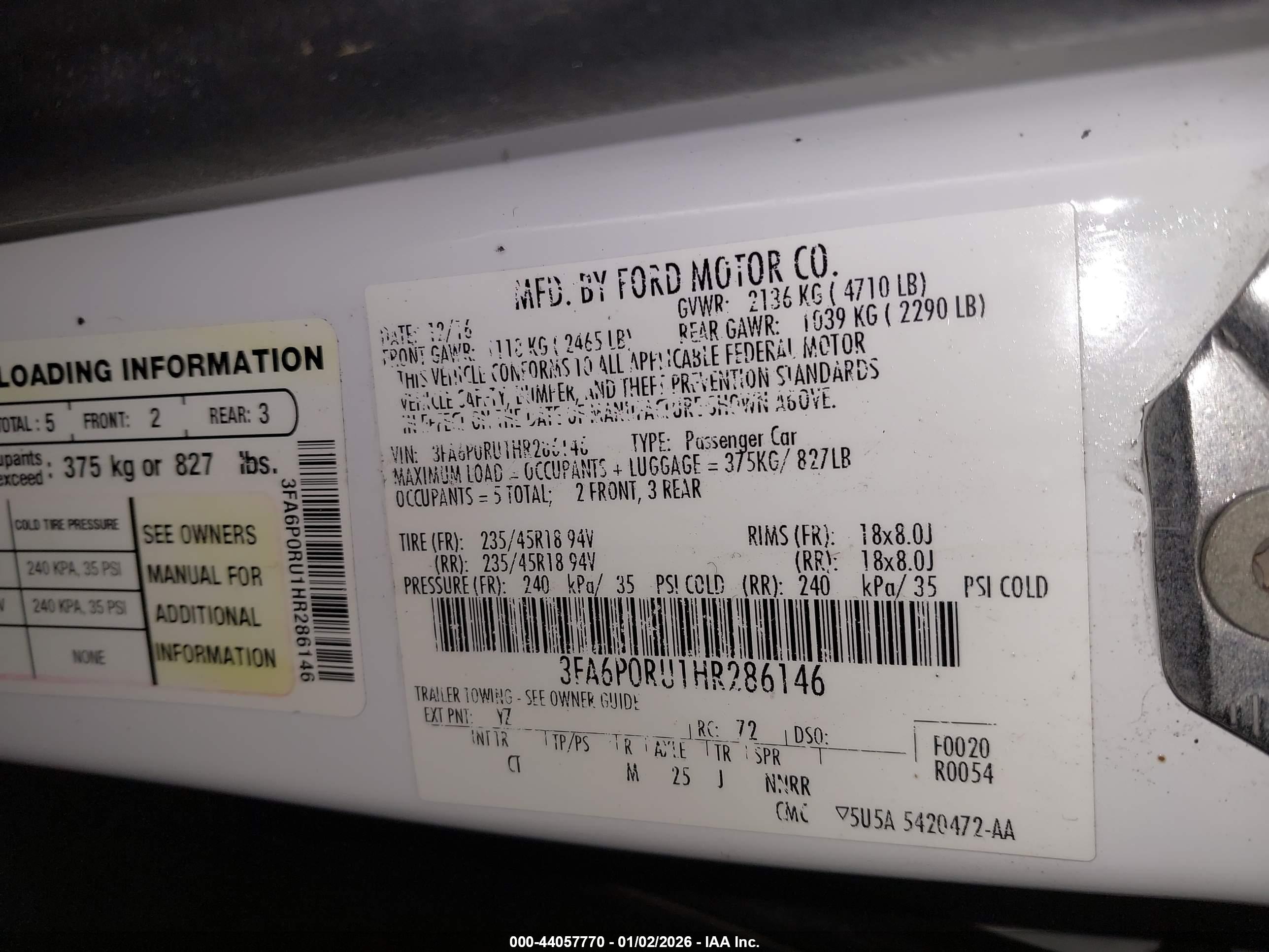 FORD FUSION image 9