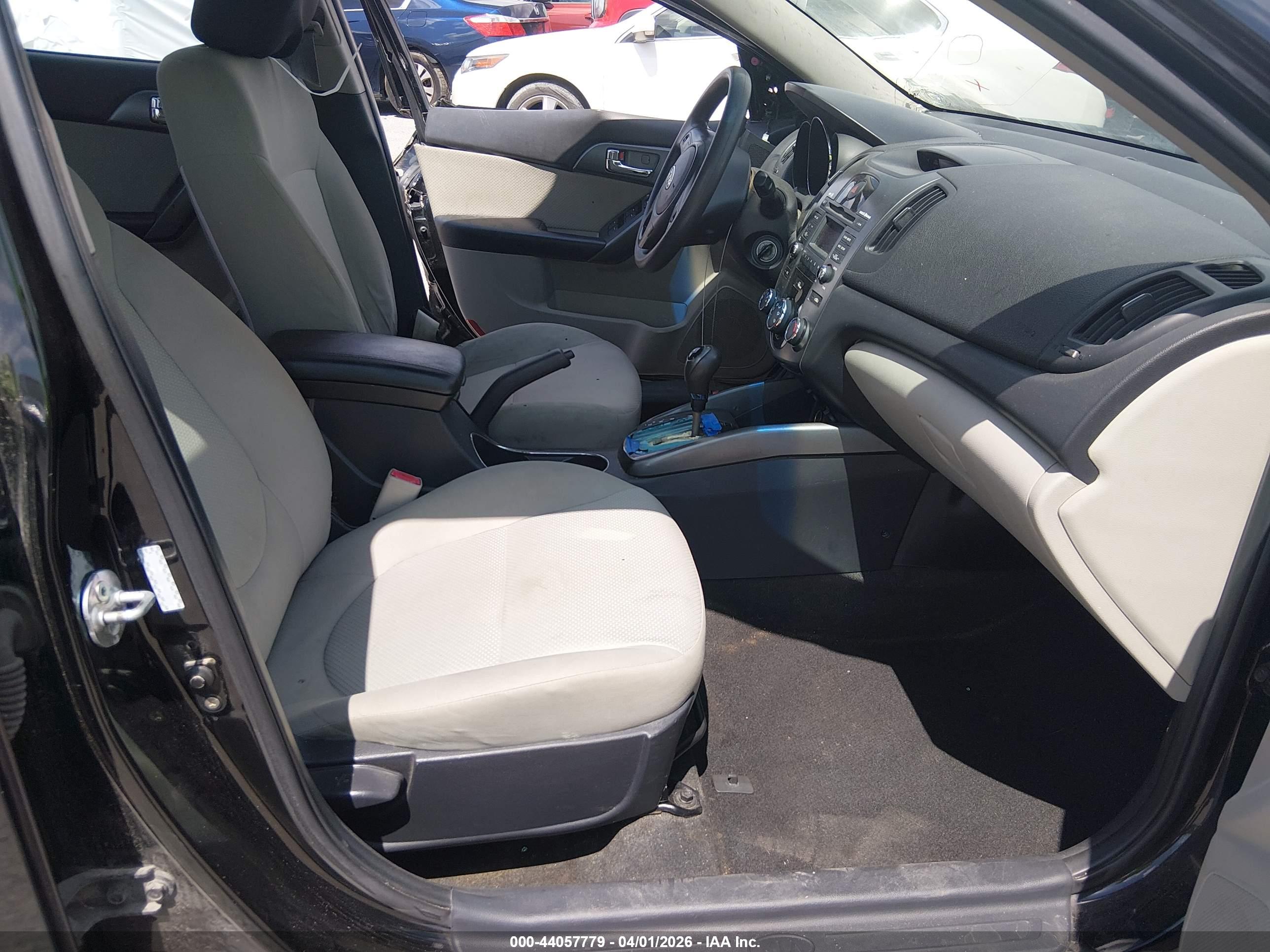 KIA FORTE image 5