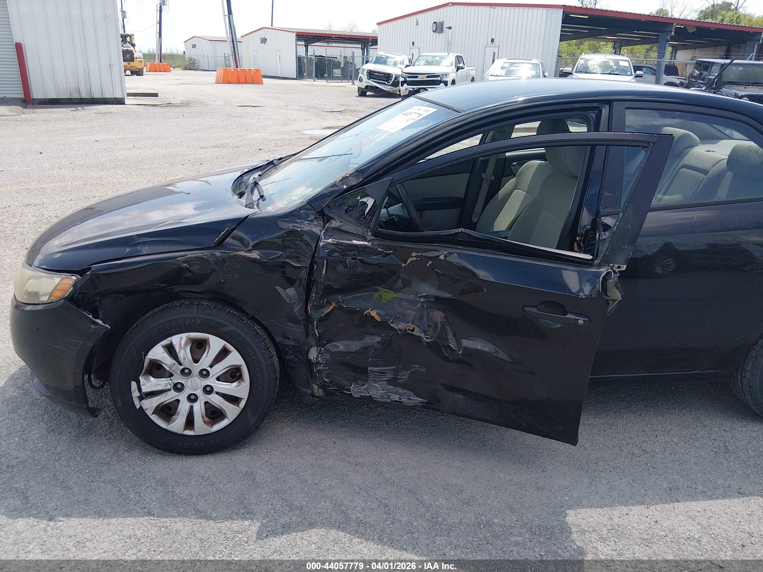 KIA FORTE image 6