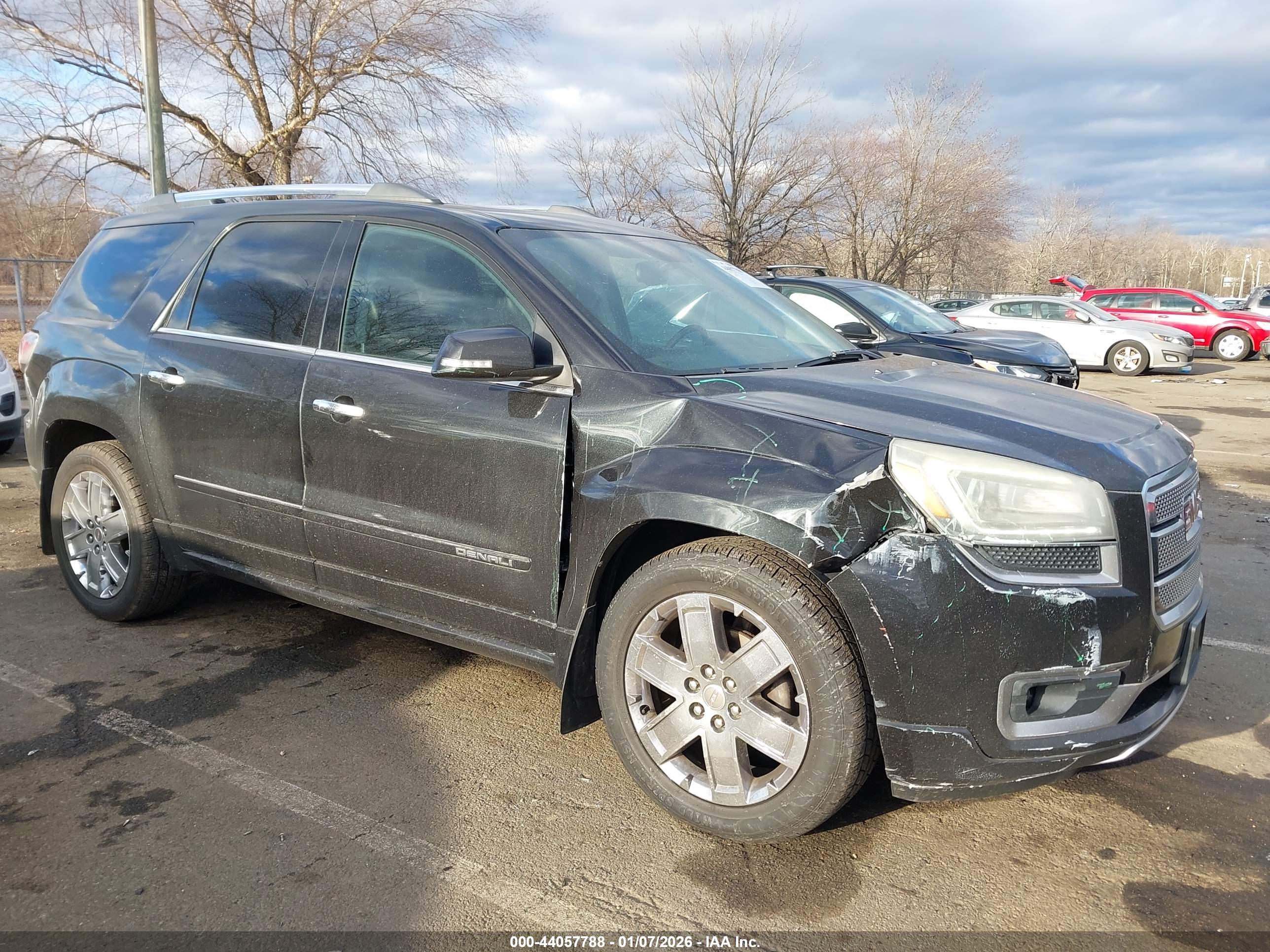 GMC ACADIA image 6