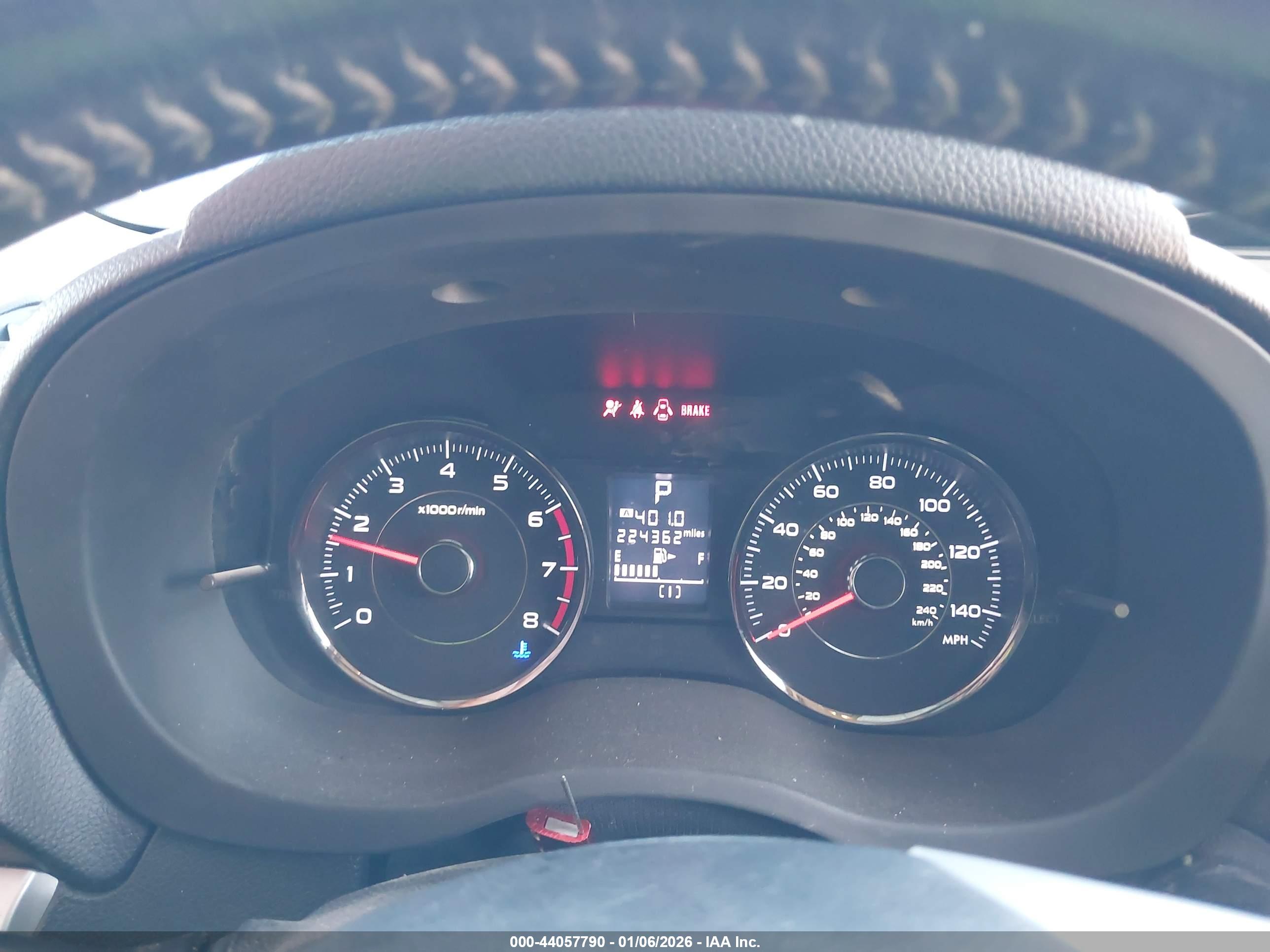 SUBARU FORESTER image 7