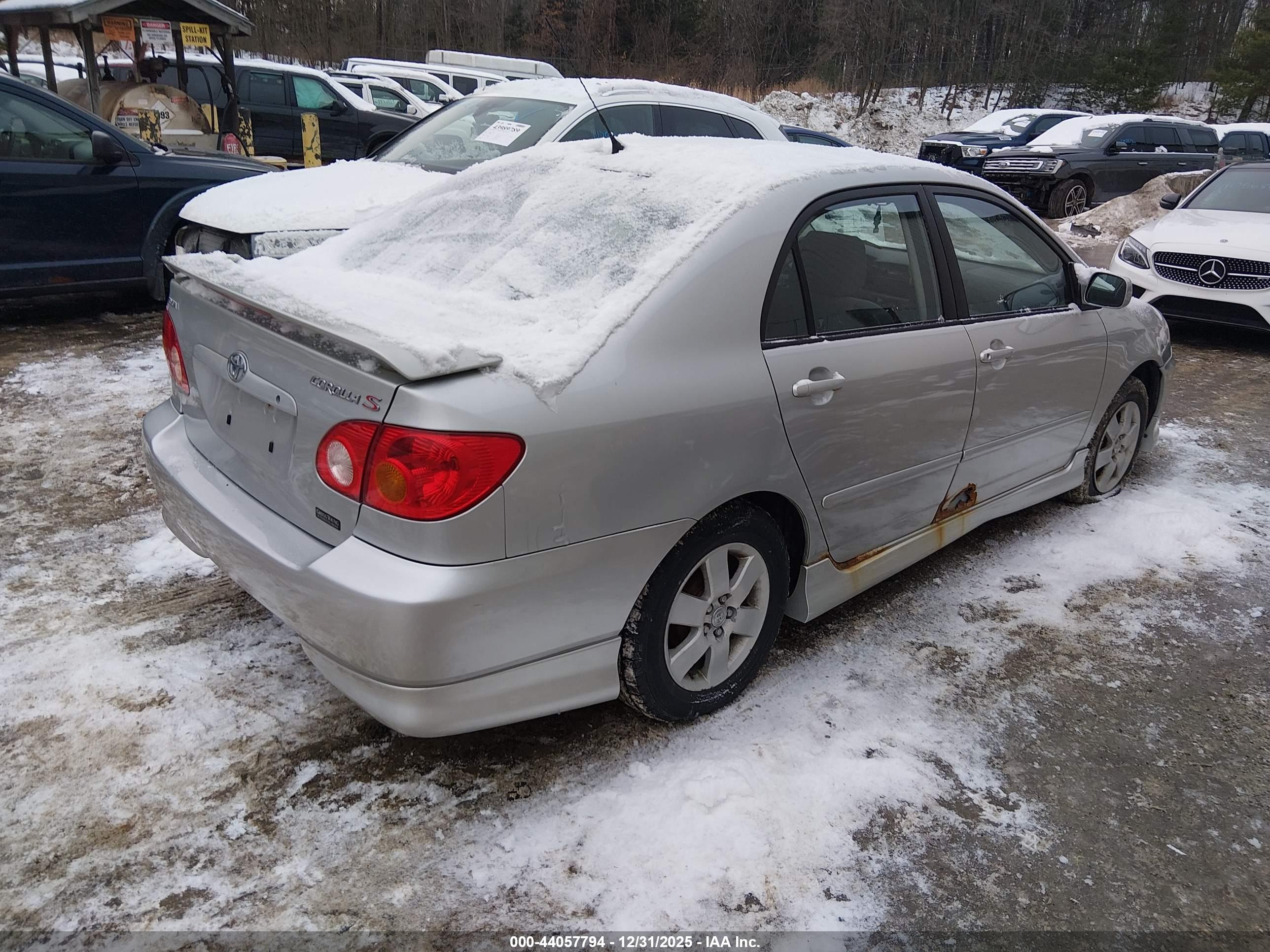 TOYOTA COROLLA image 4