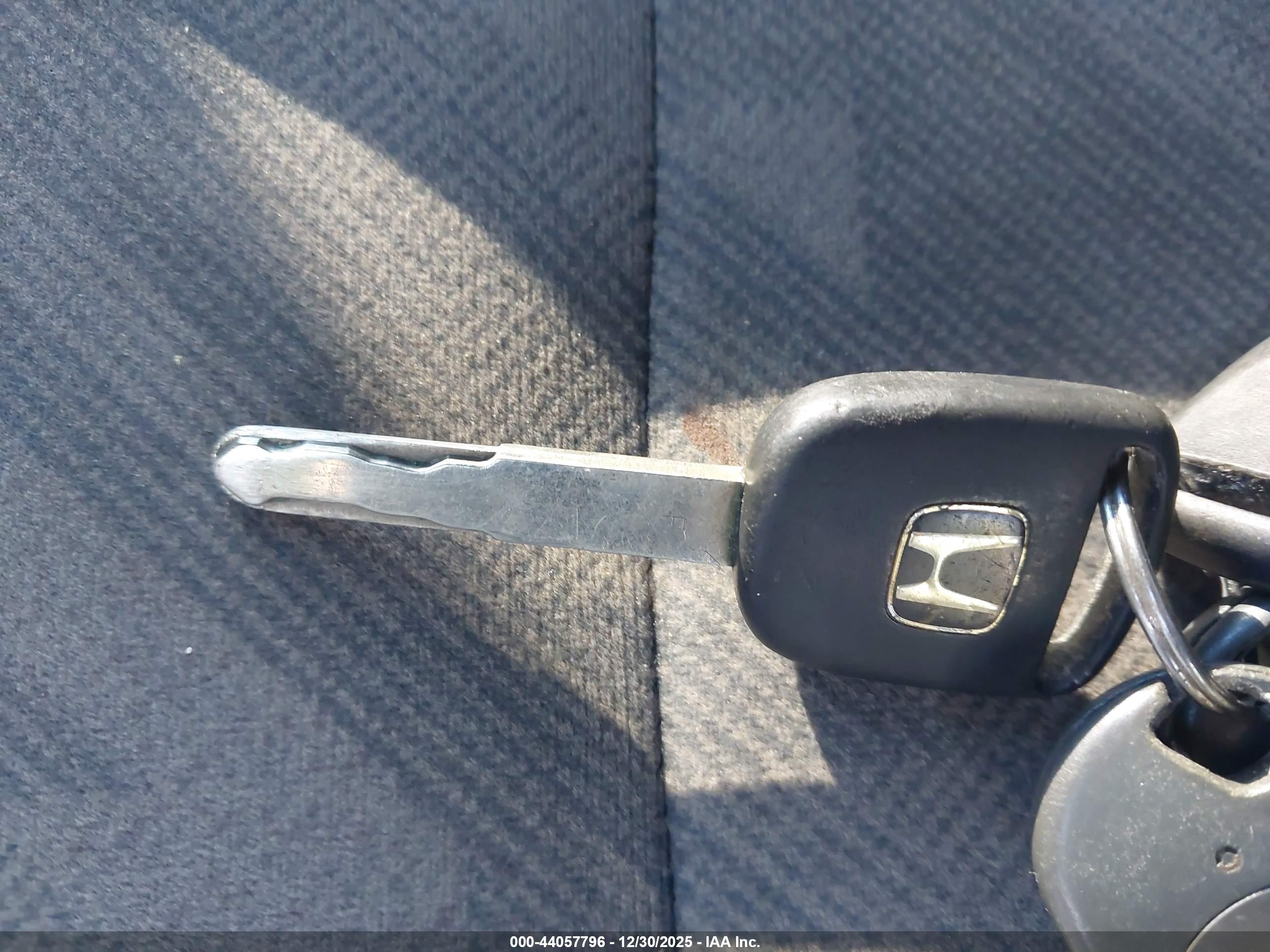 HONDA CR-V image 11