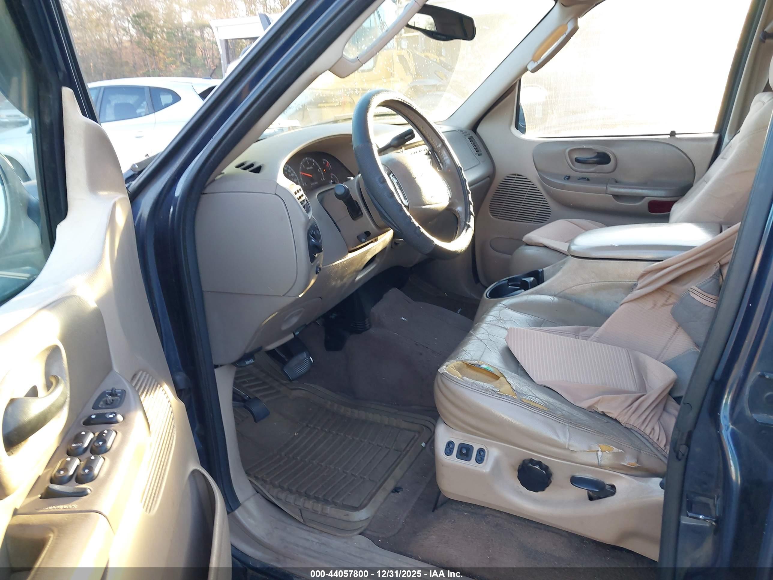 FORD F-150 image 5