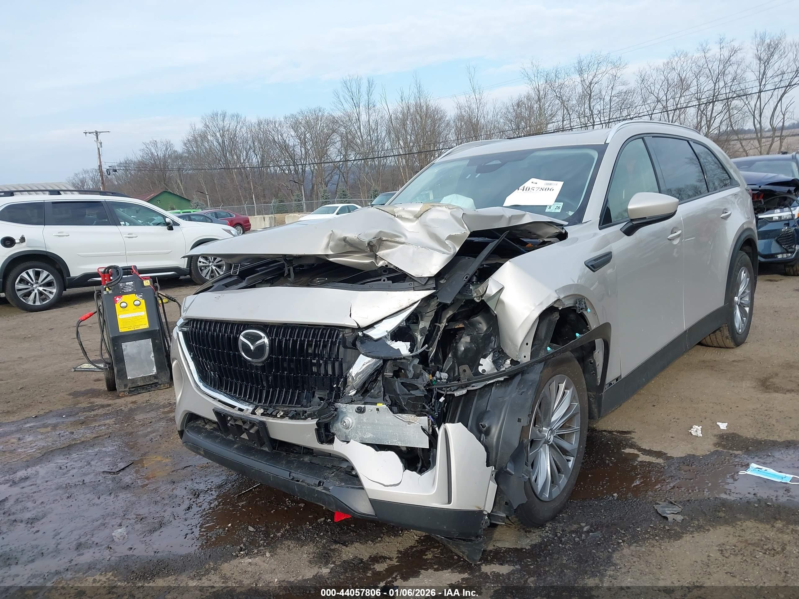 MAZDA CX-90 image 6