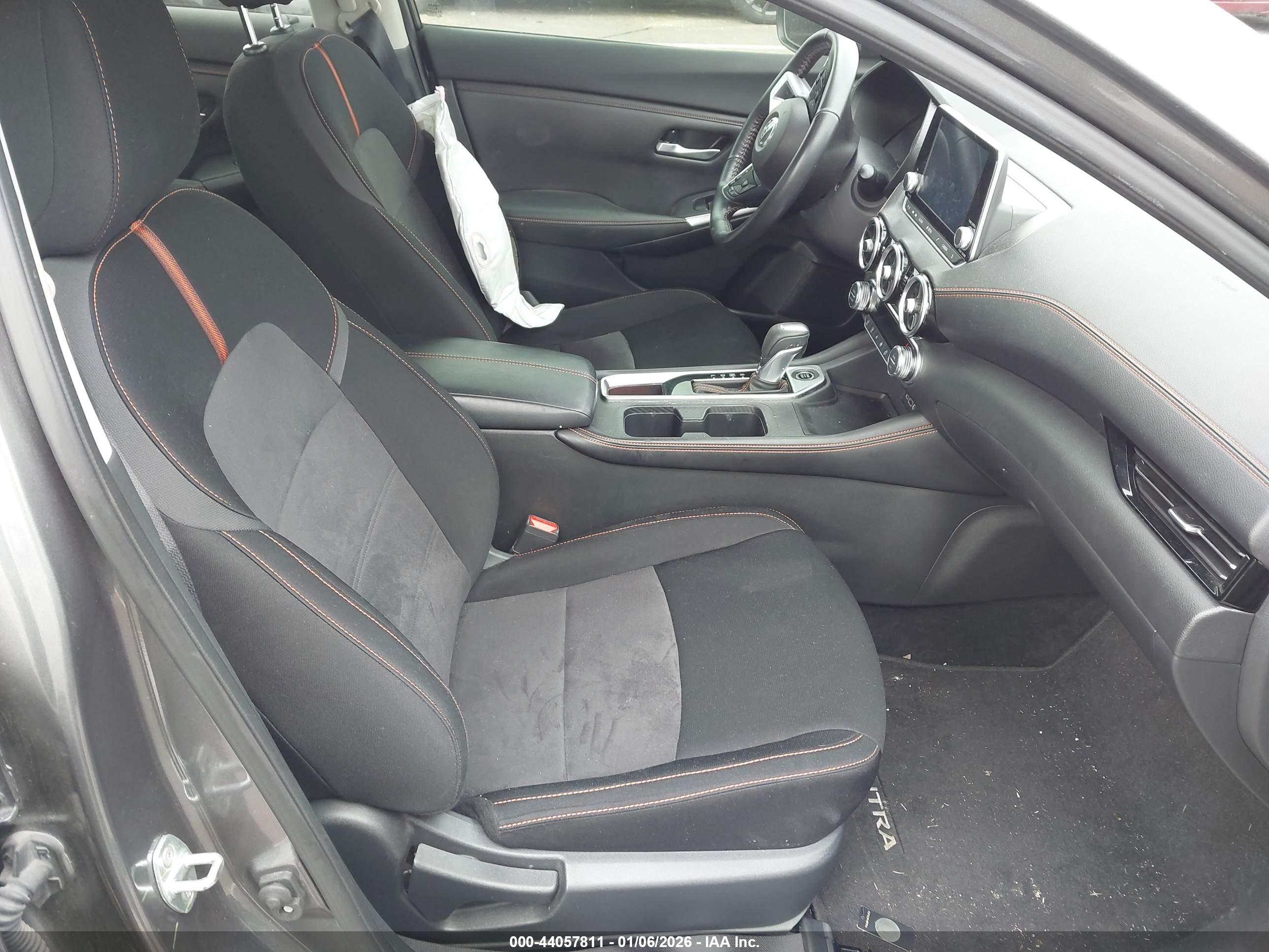 NISSAN SENTRA image 5