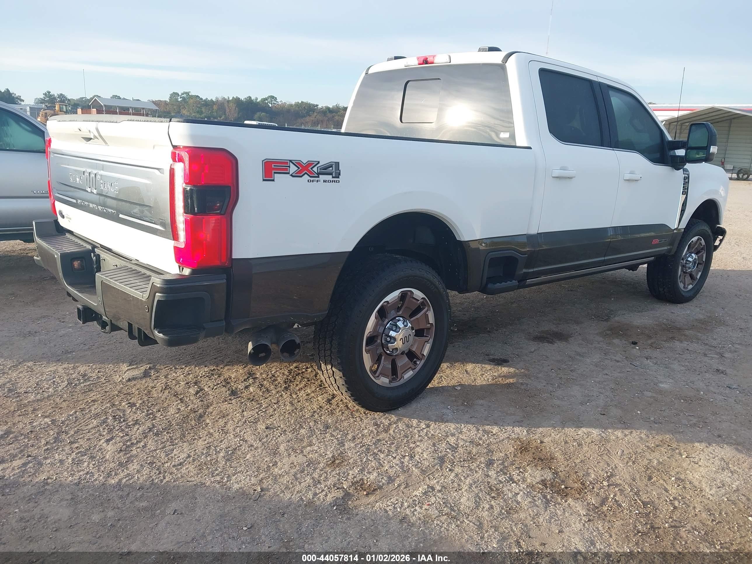 FORD F-250 image 4