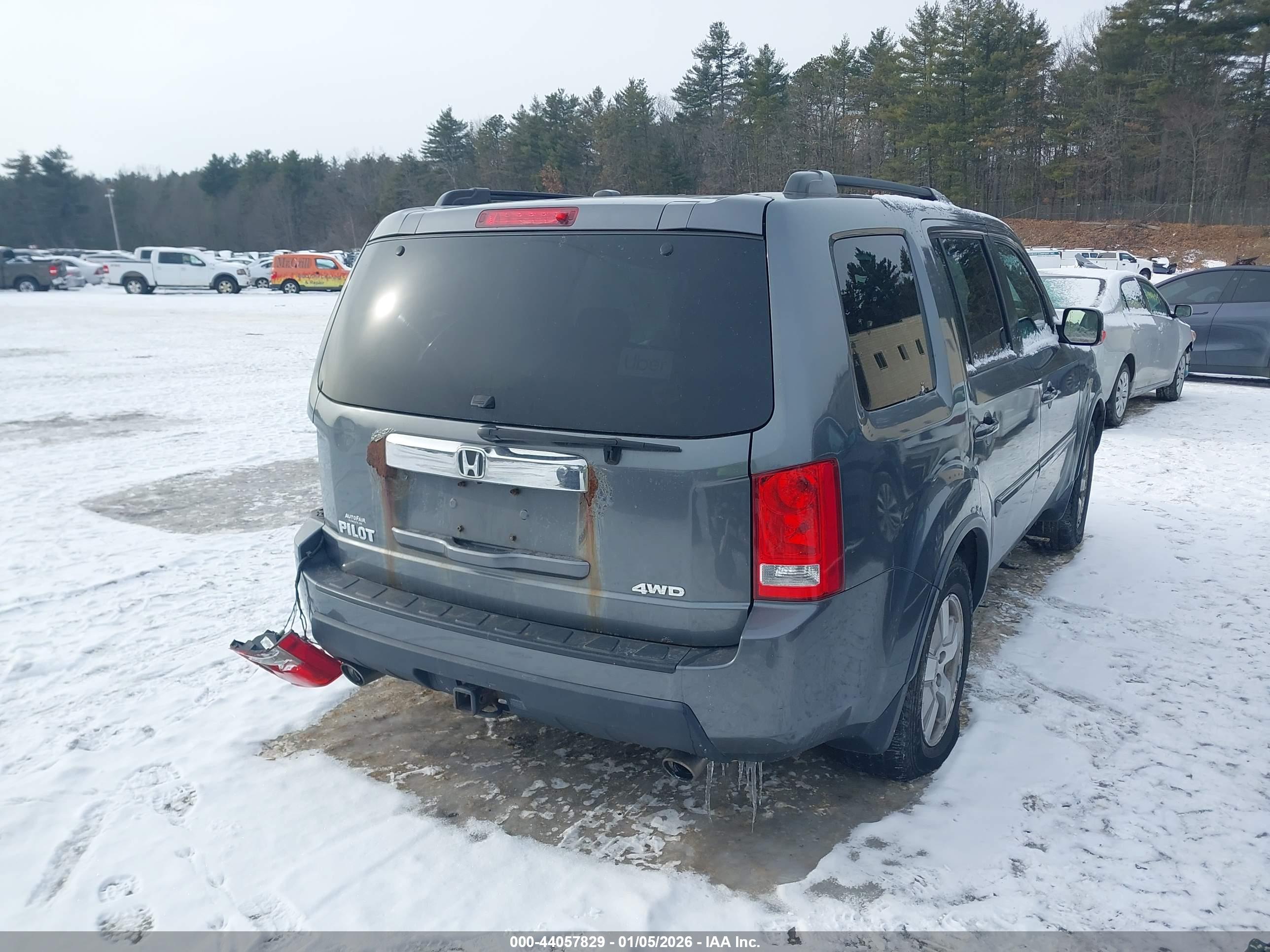 HONDA PILOT image 4