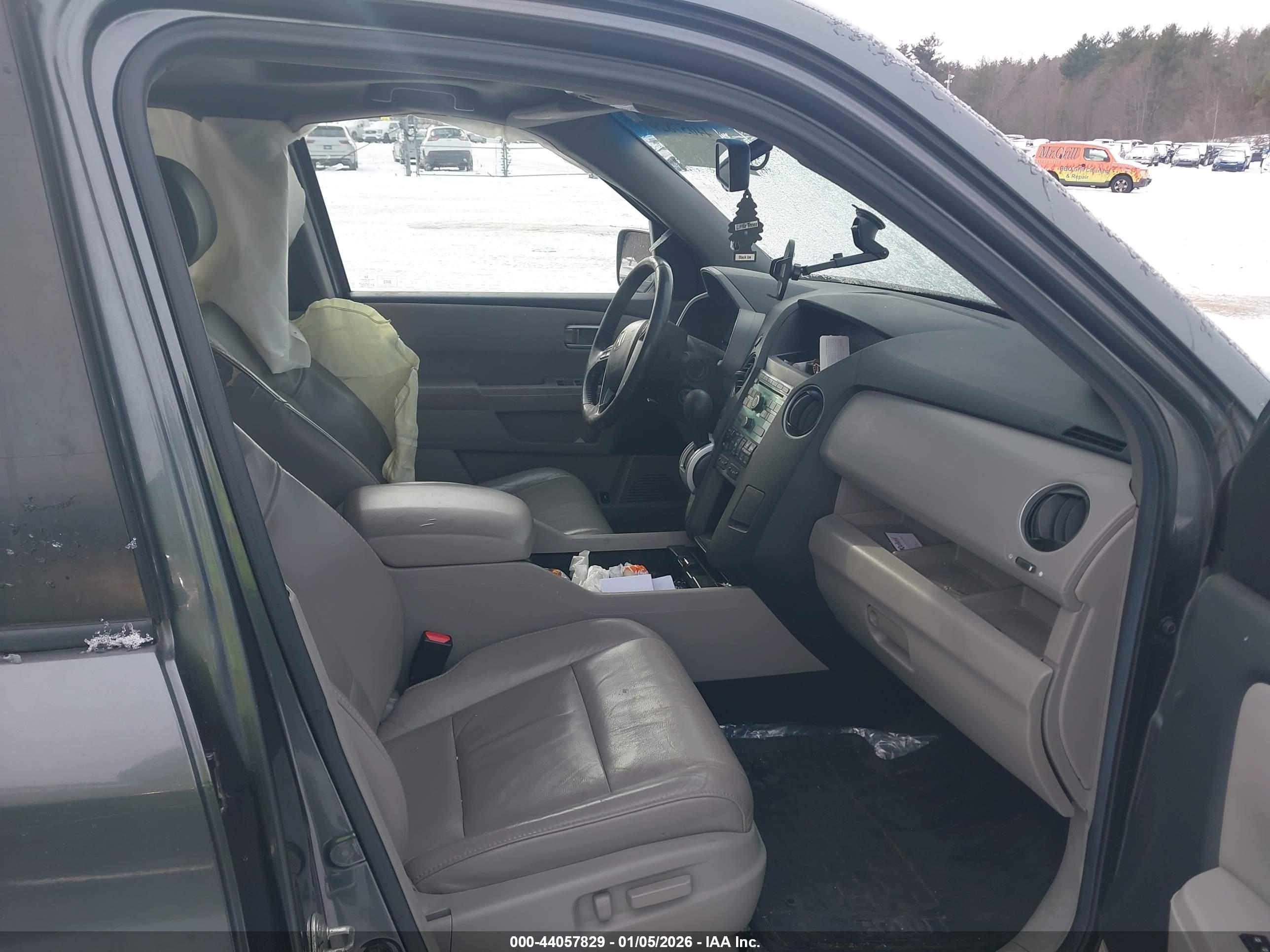 HONDA PILOT image 5
