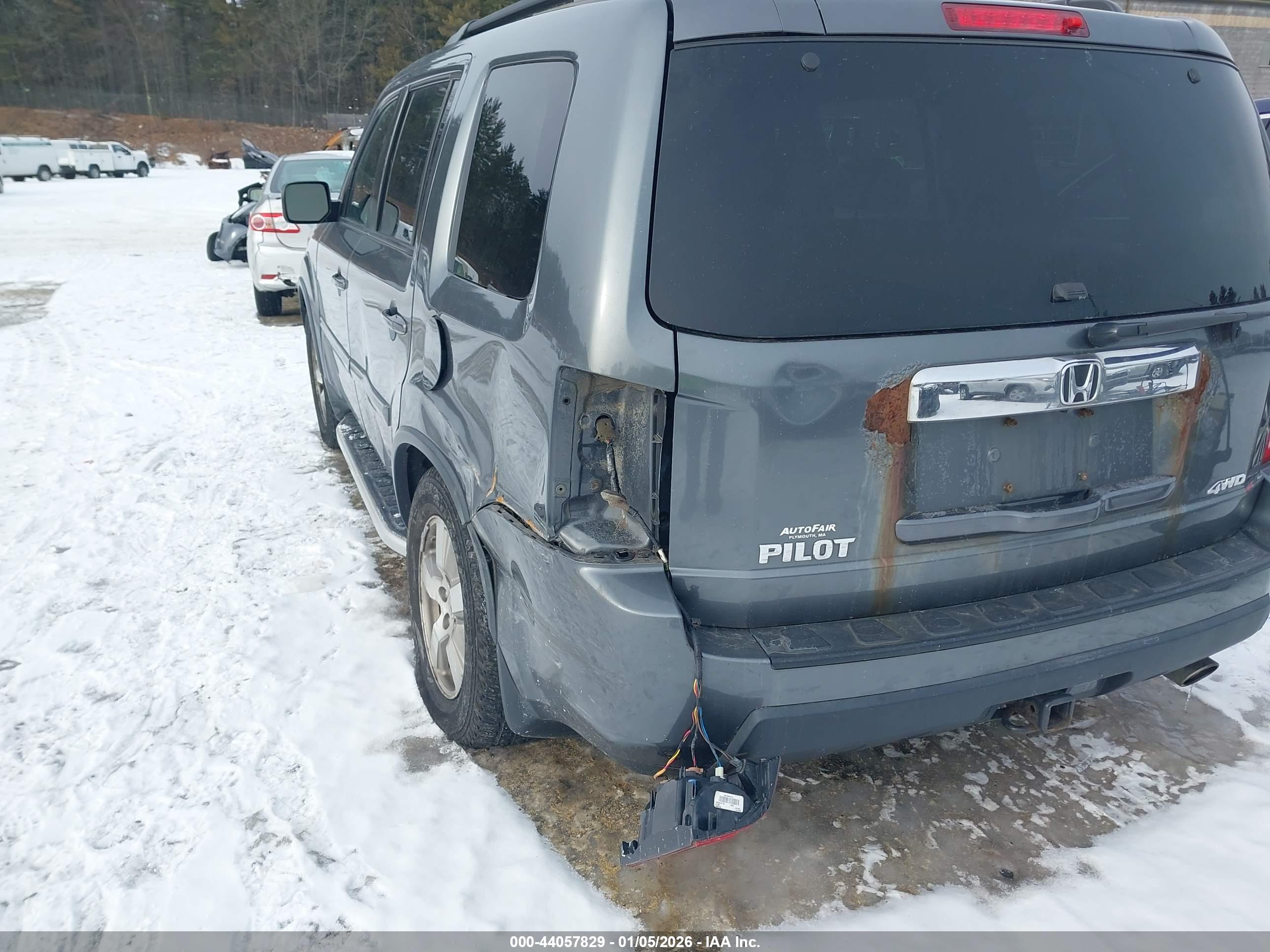HONDA PILOT image 6