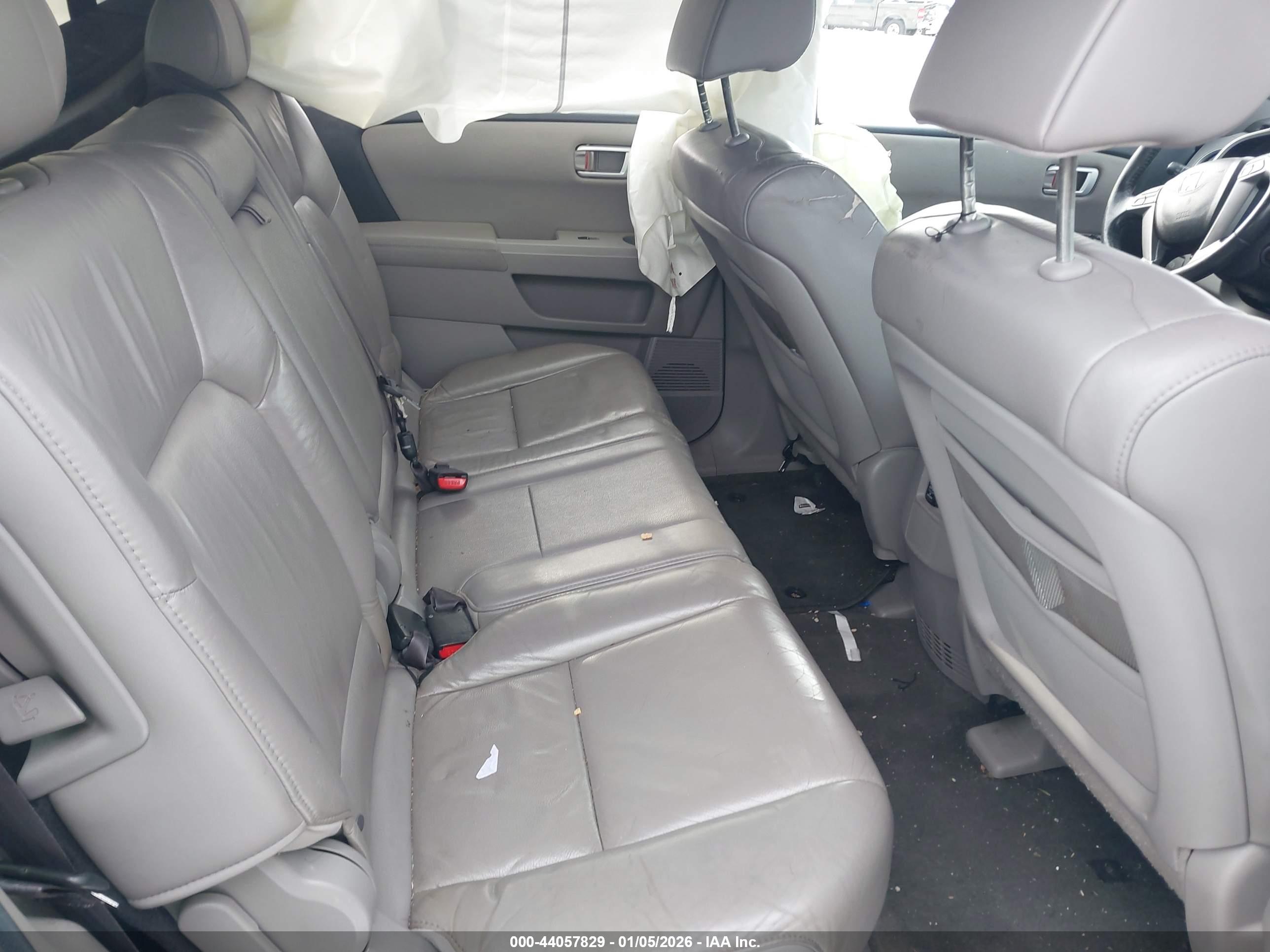 HONDA PILOT image 8
