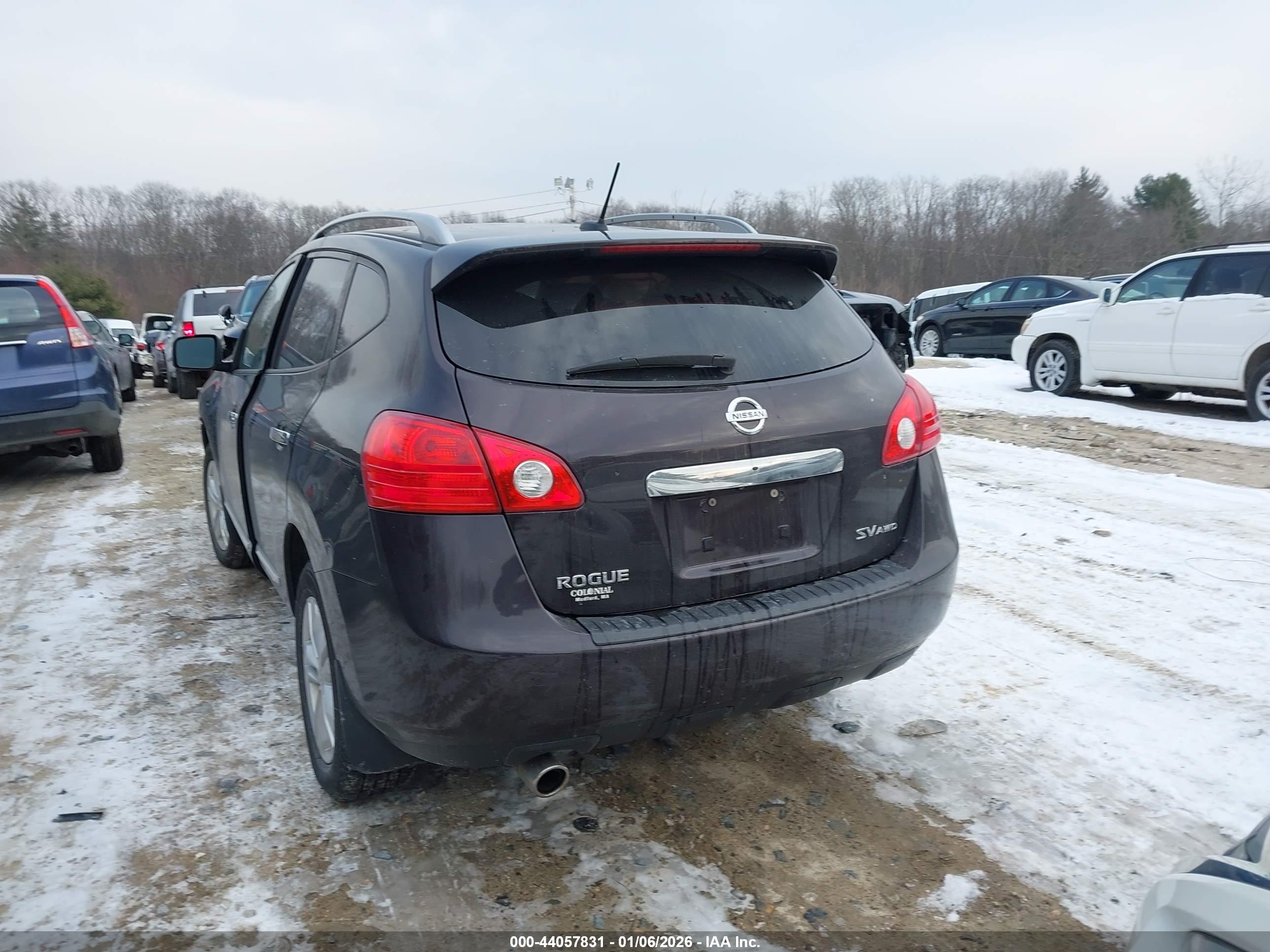 NISSAN ROGUE image 3