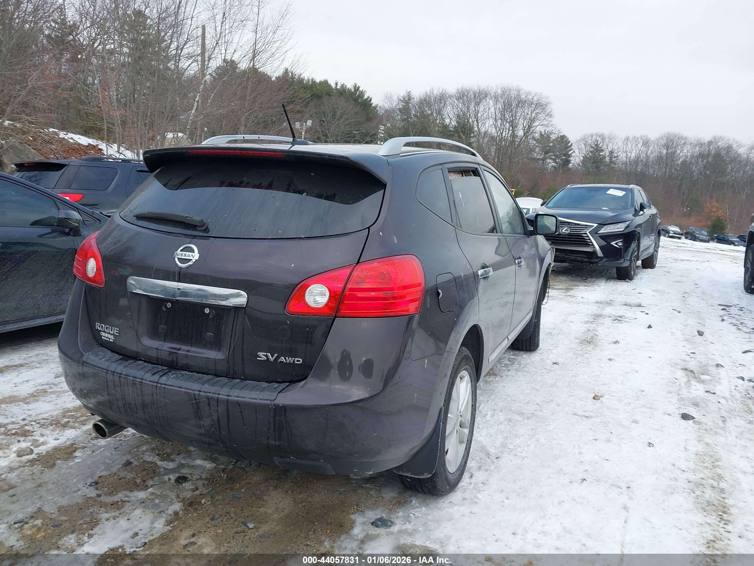 NISSAN ROGUE image 4