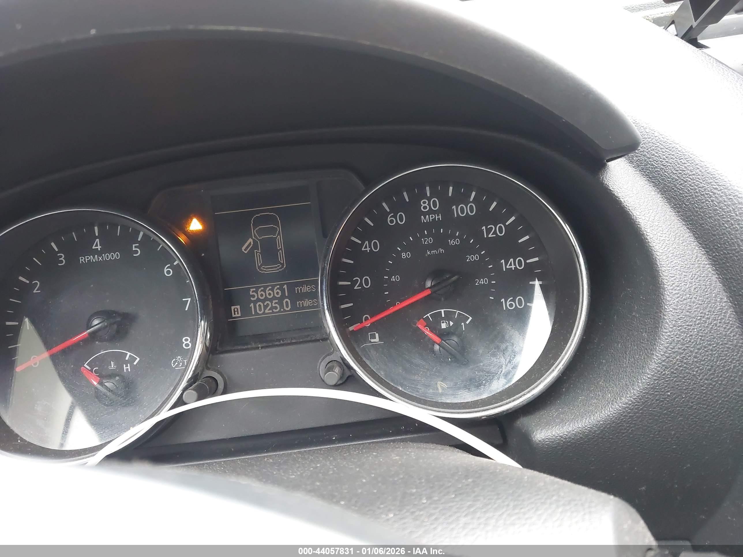 NISSAN ROGUE image 7