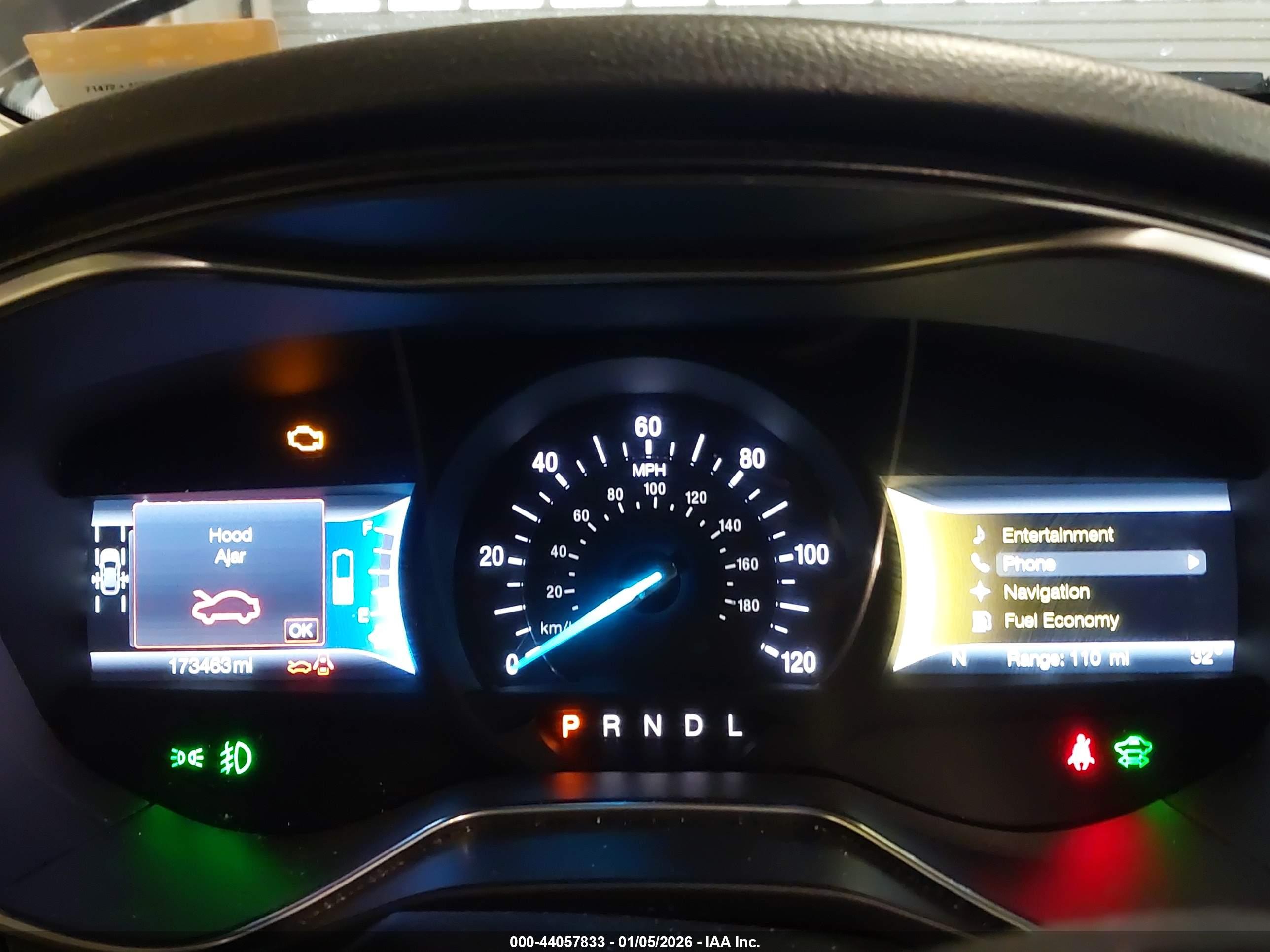 FORD FUSION image 7