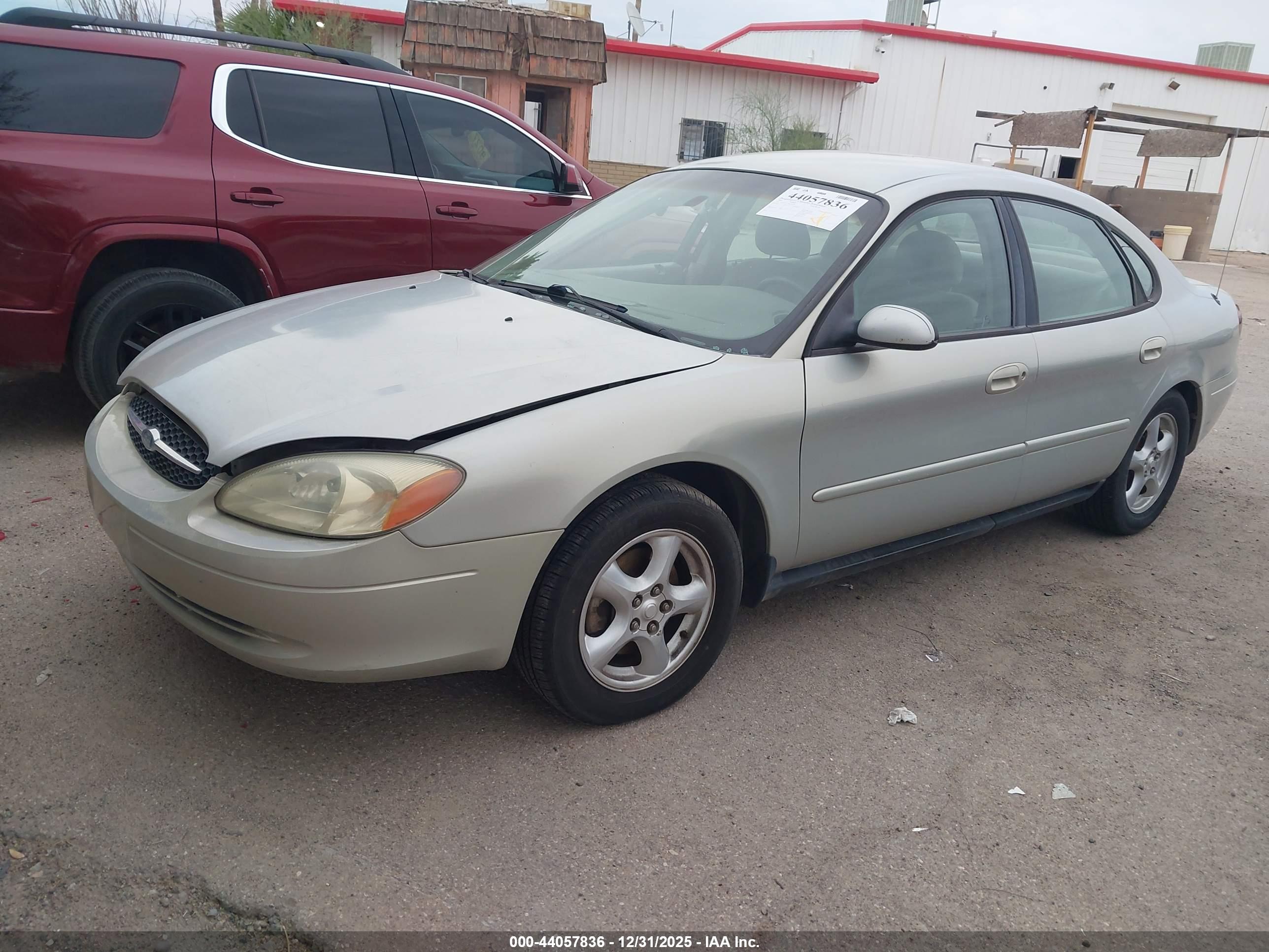 FORD TAURUS image 2