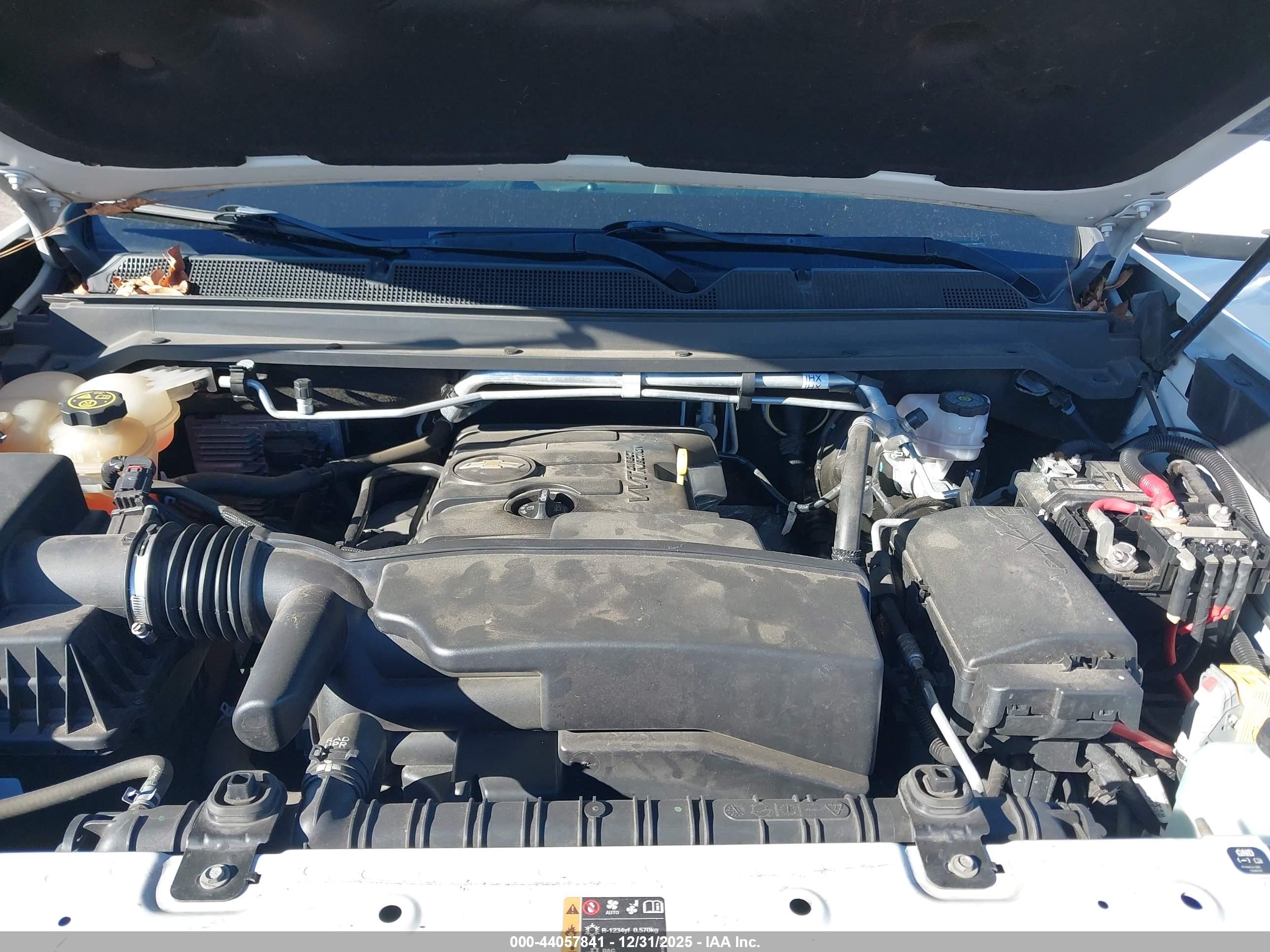 CHEVROLET COLORADO image 10