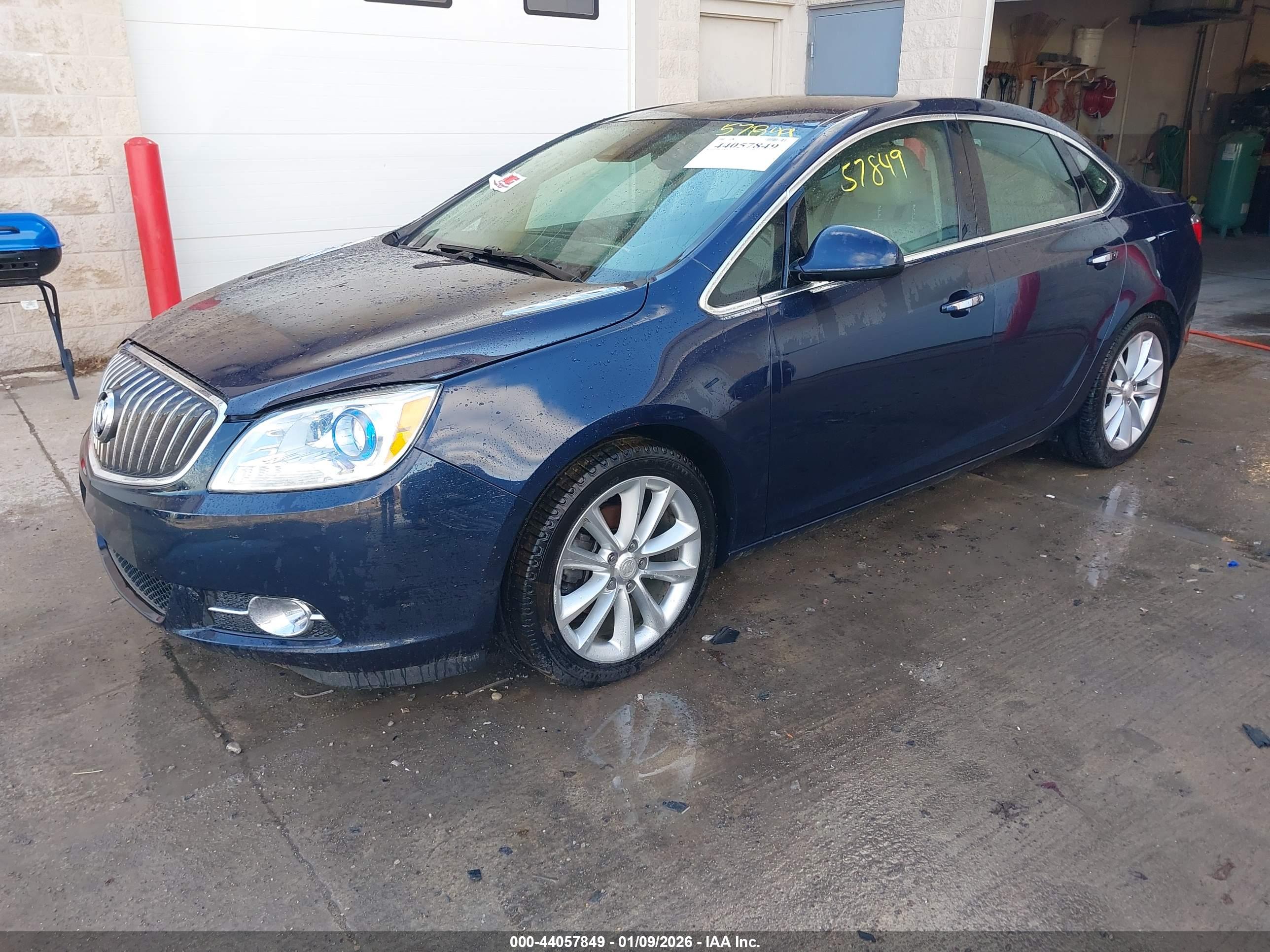 BUICK VERANO image 2