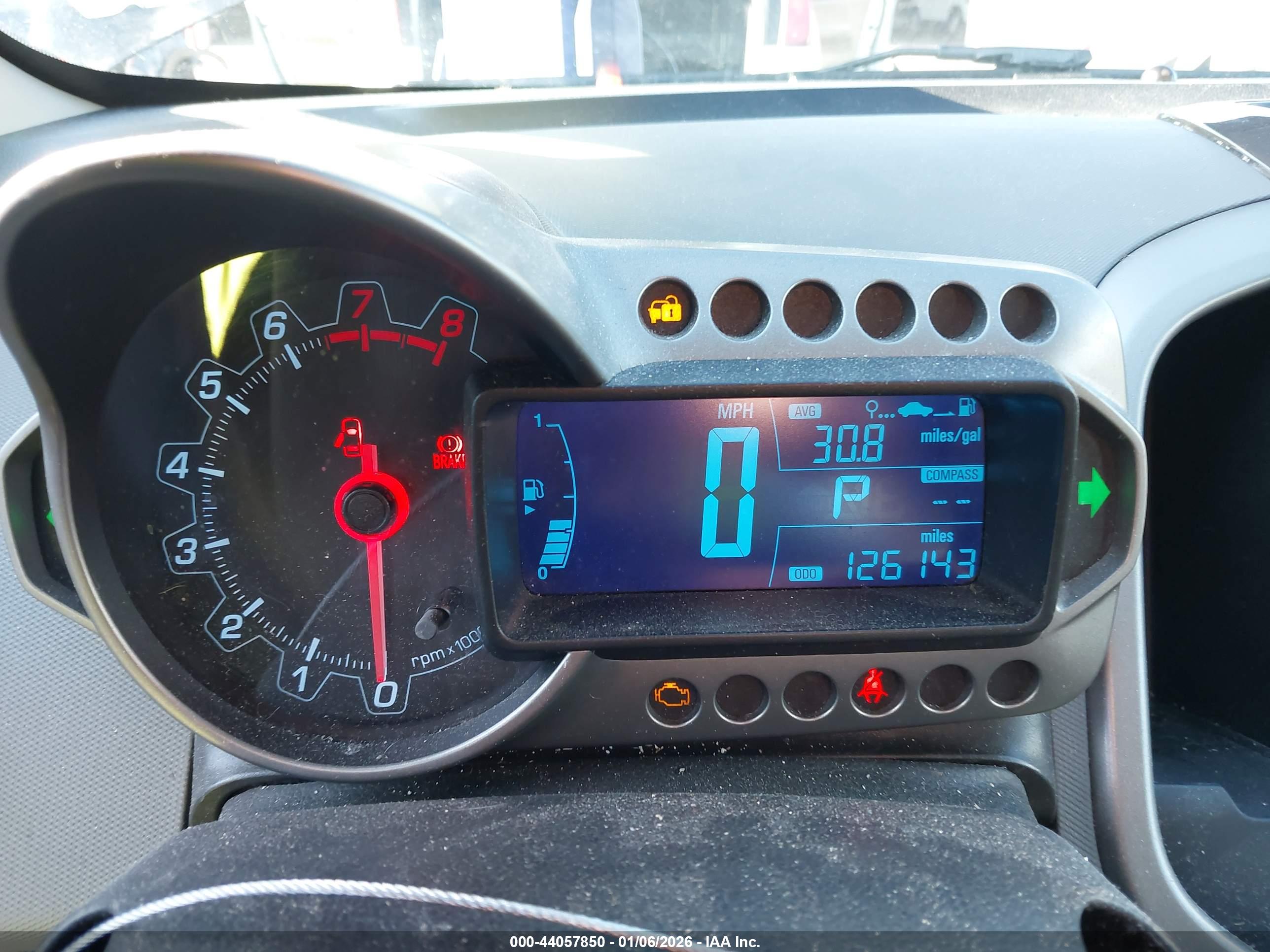 CHEVROLET SONIC image 7