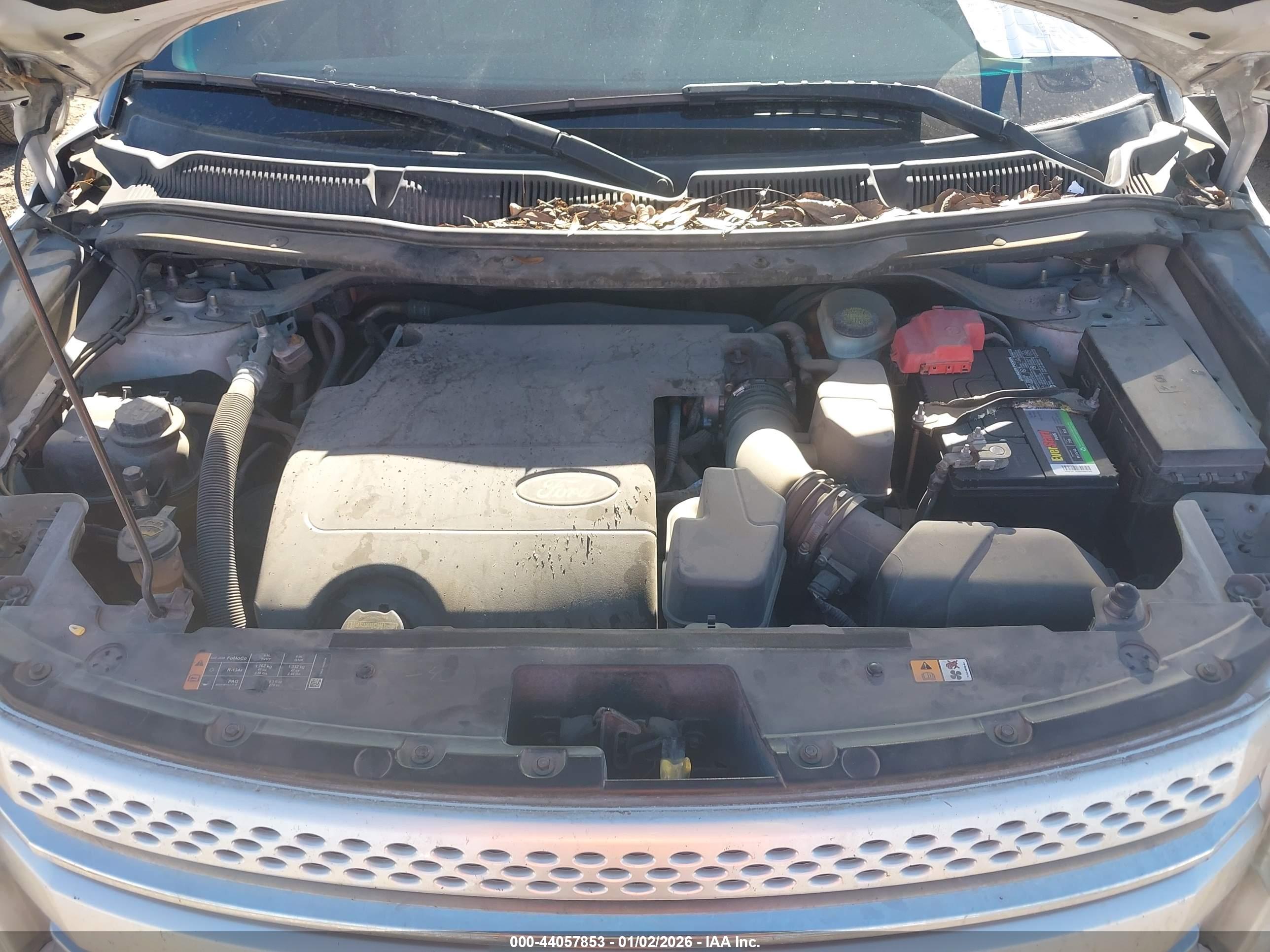 FORD EXPLORER image 10