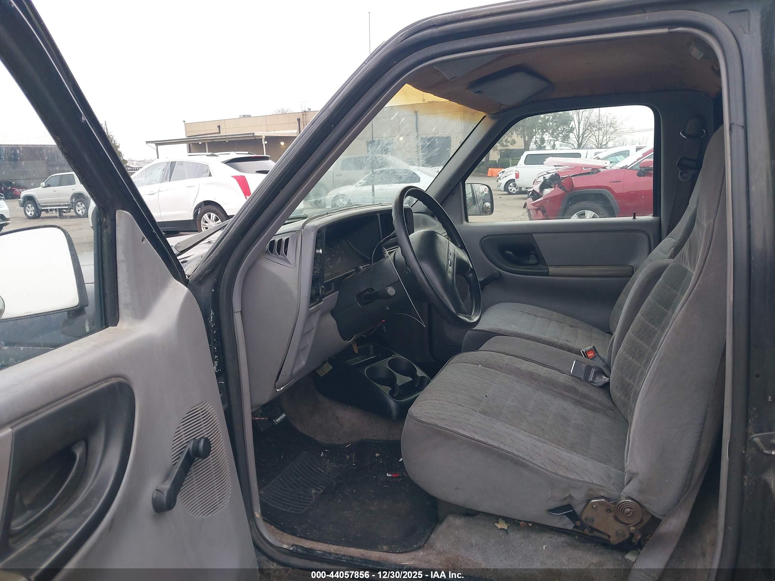FORD RANGER image 5