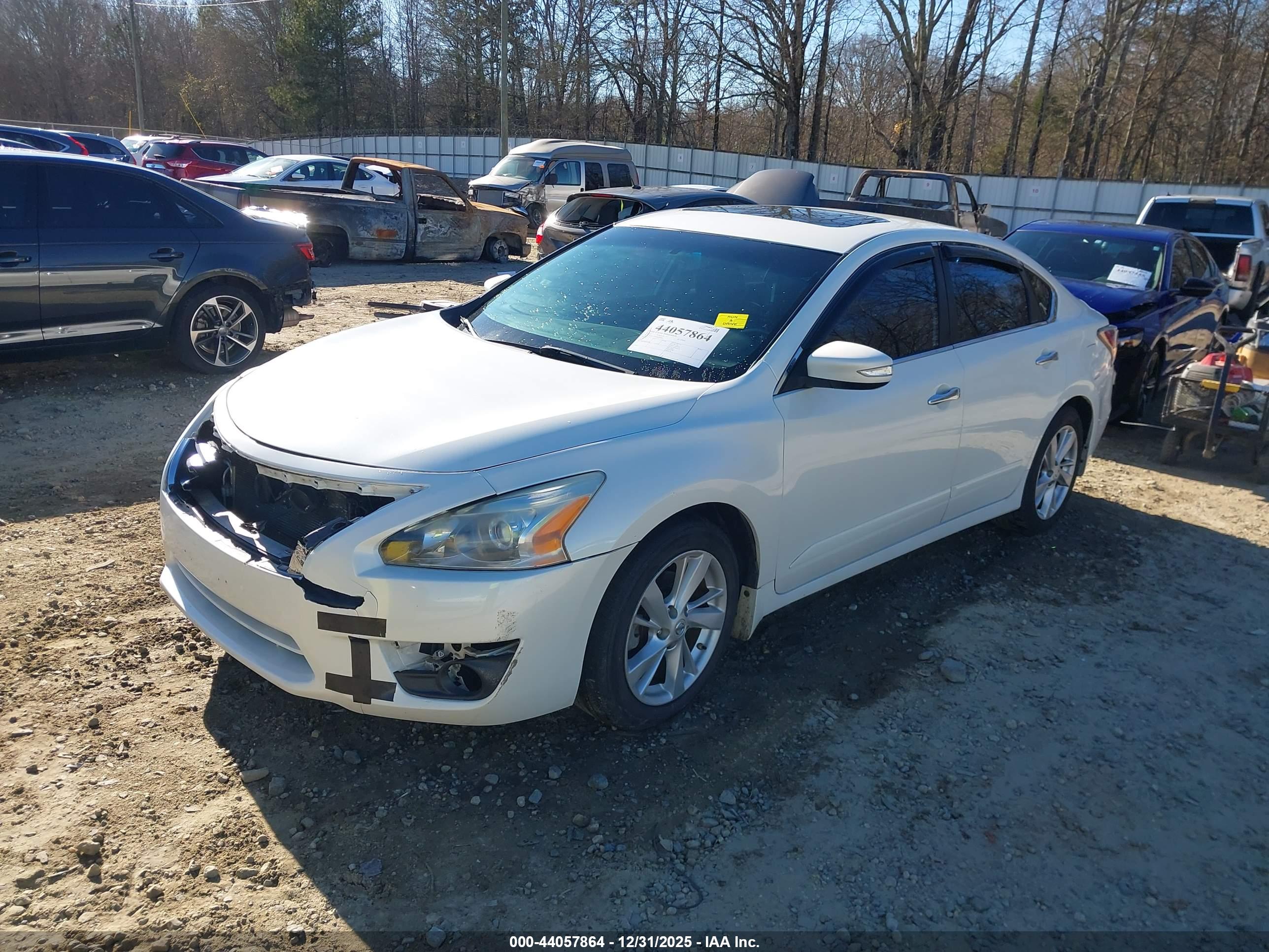 NISSAN ALTIMA image 2