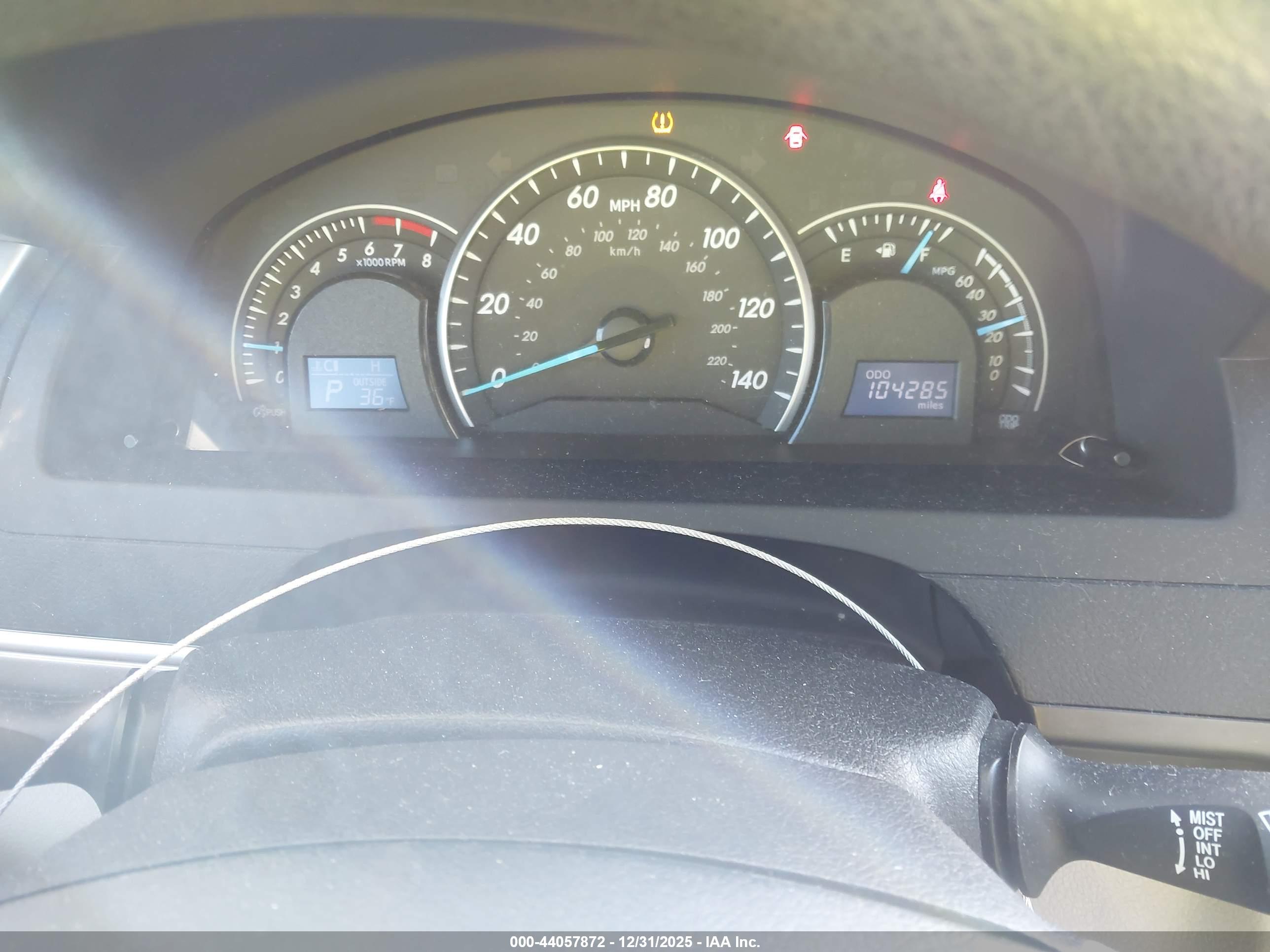 TOYOTA CAMRY image 7