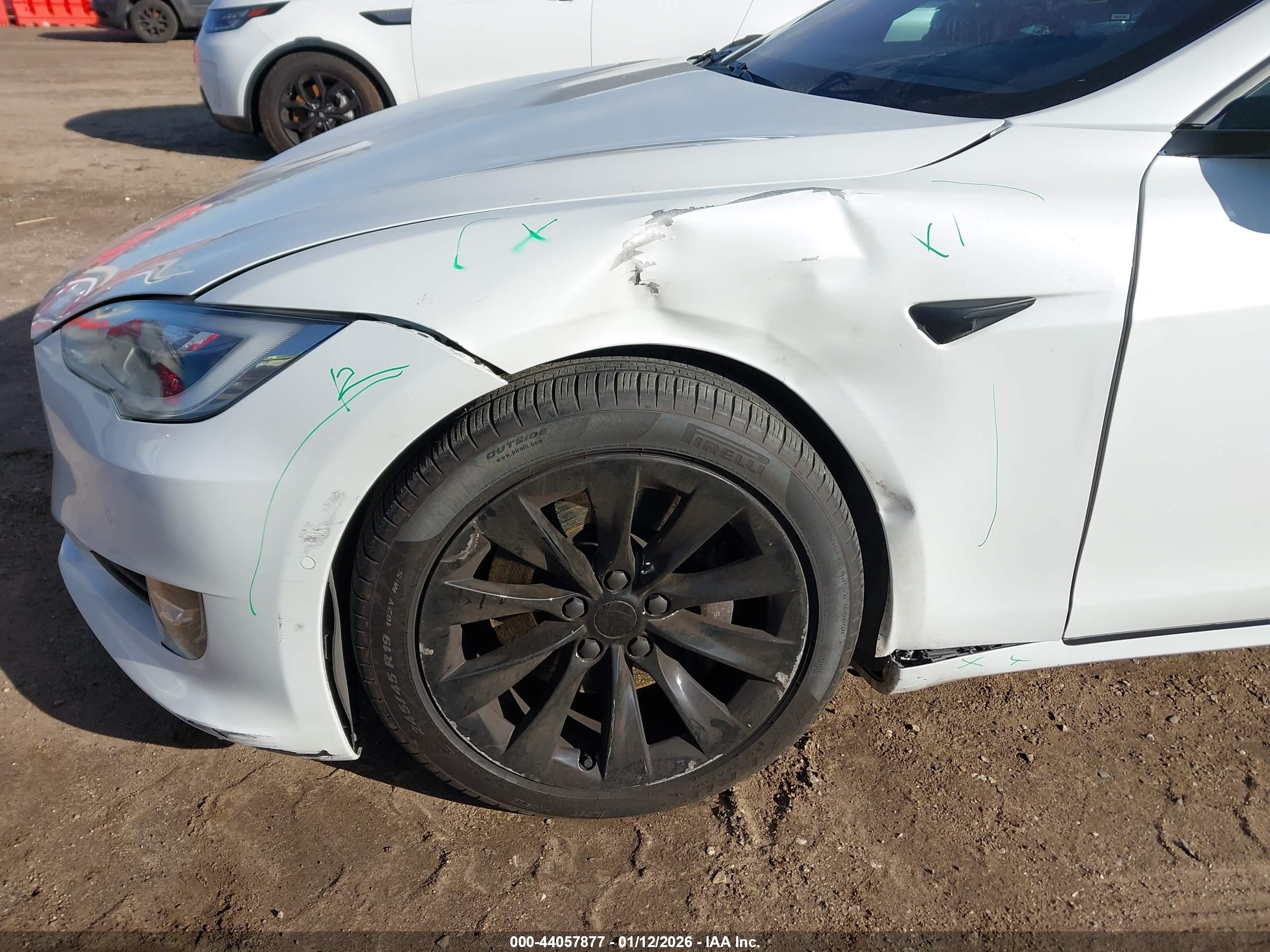 TESLA MODEL image 6
