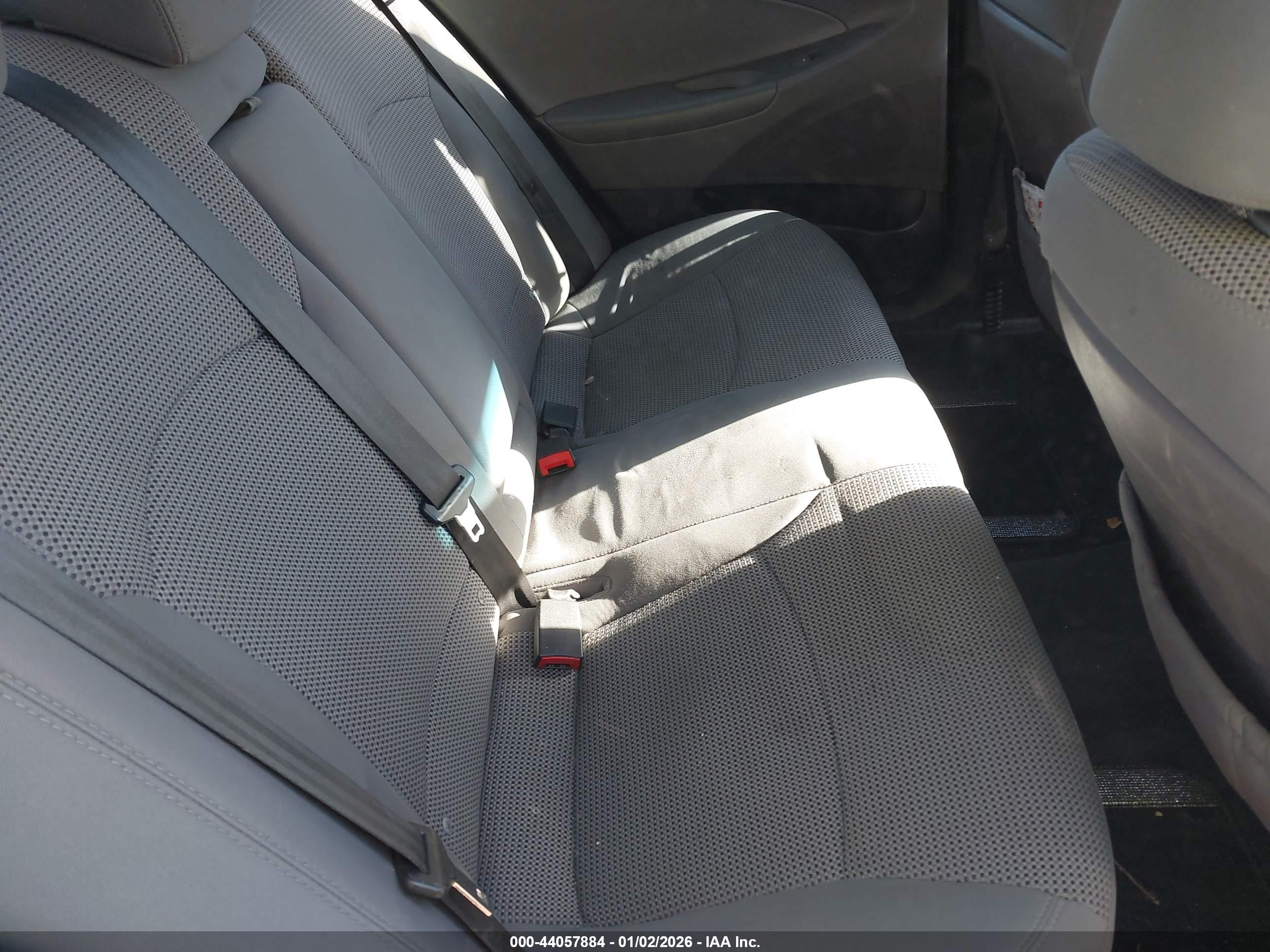 HYUNDAI SONATA image 8