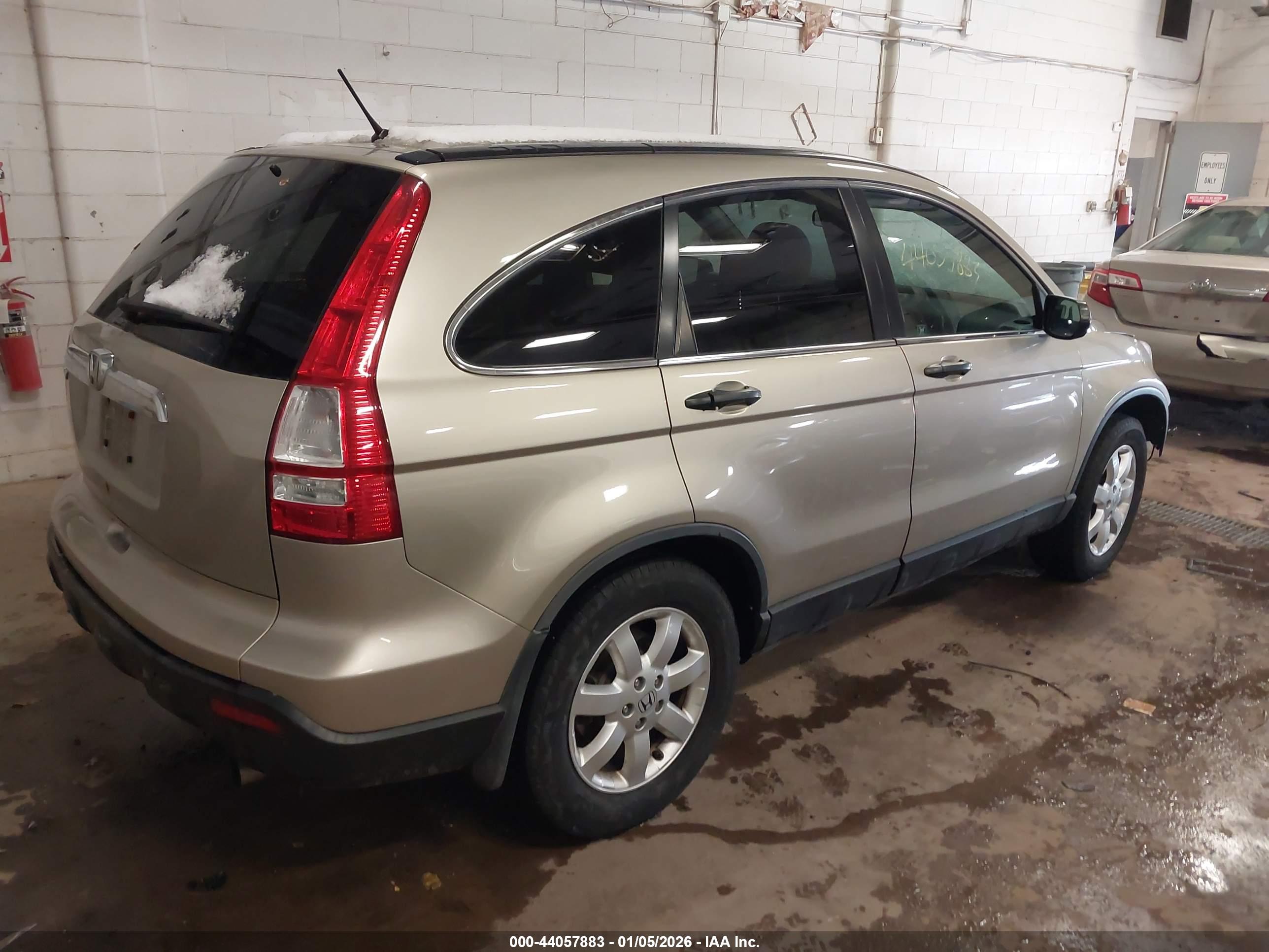 HONDA CR-V image 4