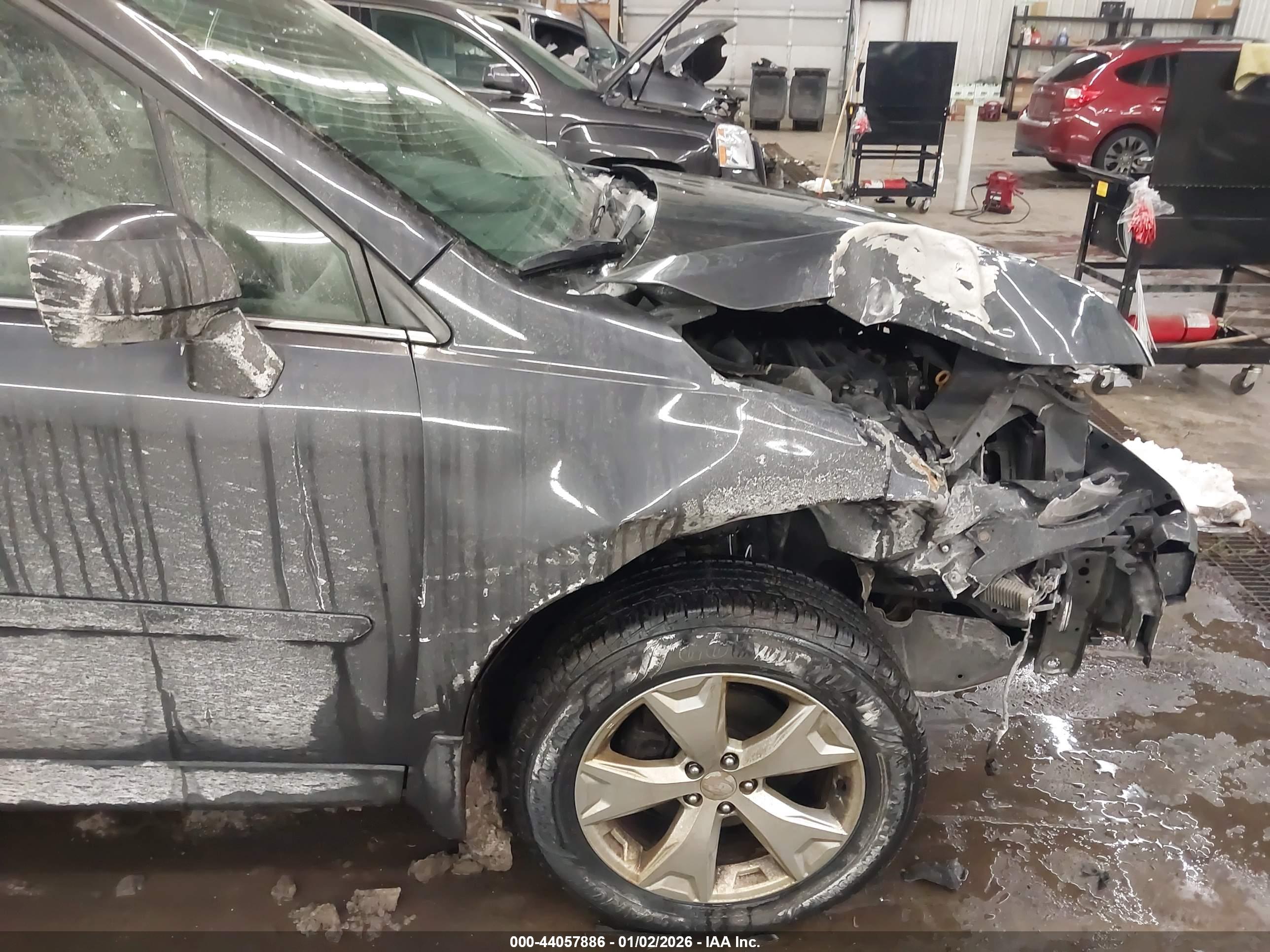 SUBARU FORESTER image 6