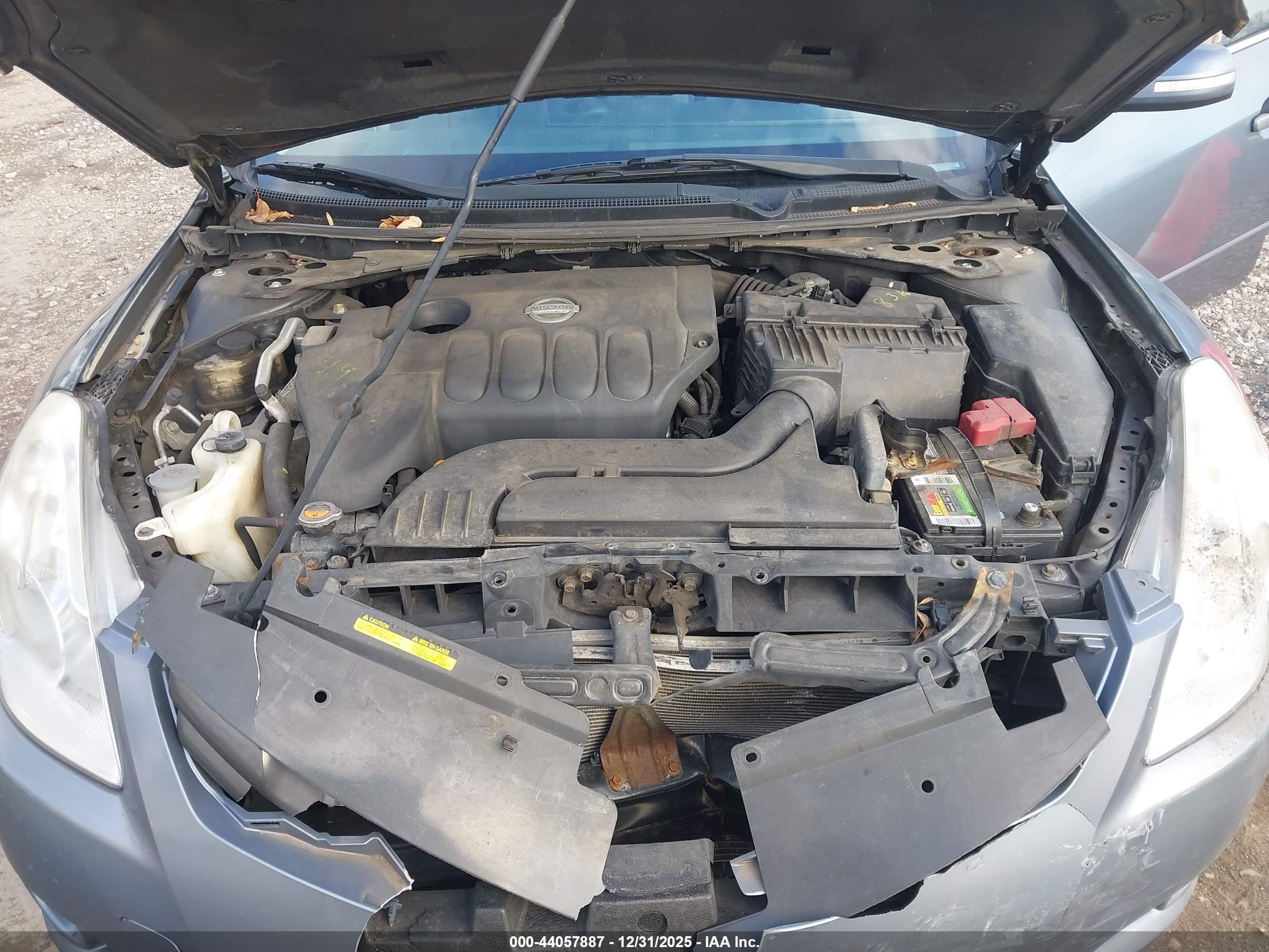 NISSAN ALTIMA image 10