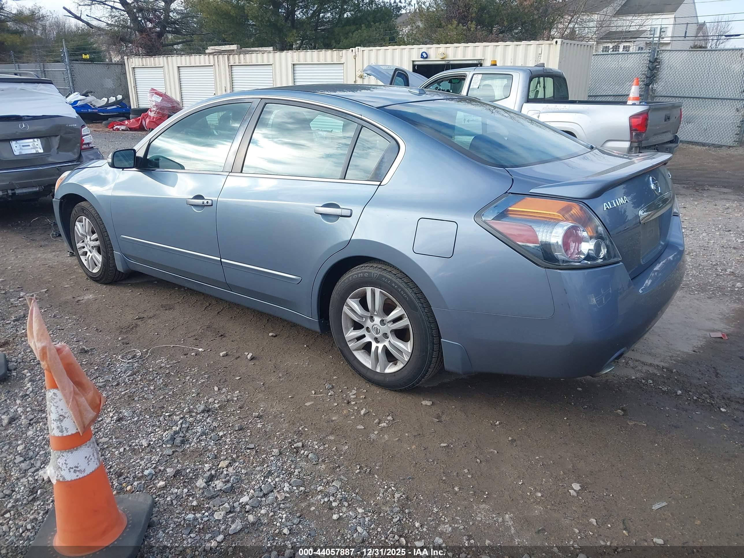 NISSAN ALTIMA image 3