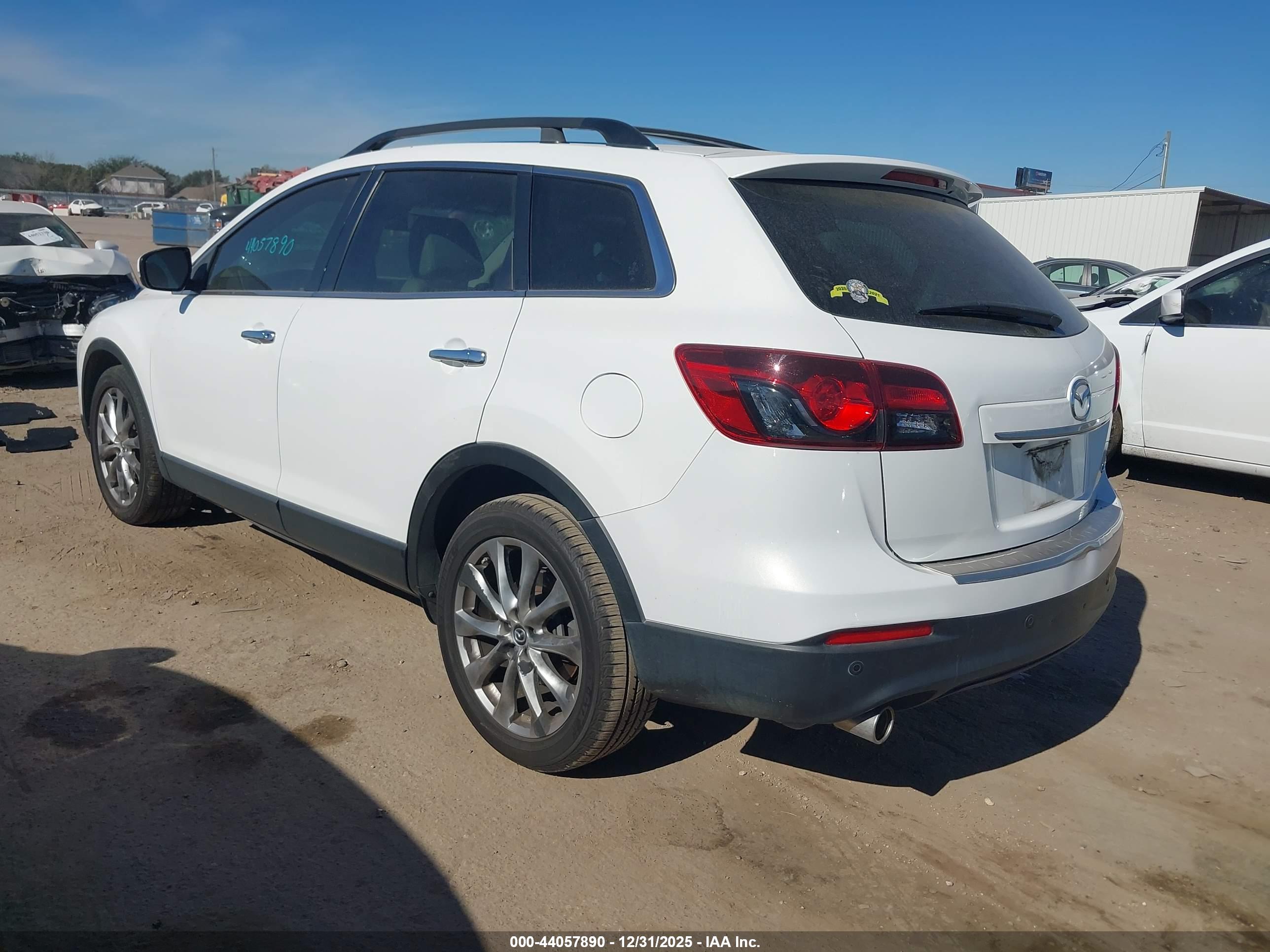 MAZDA CX-9 image 3