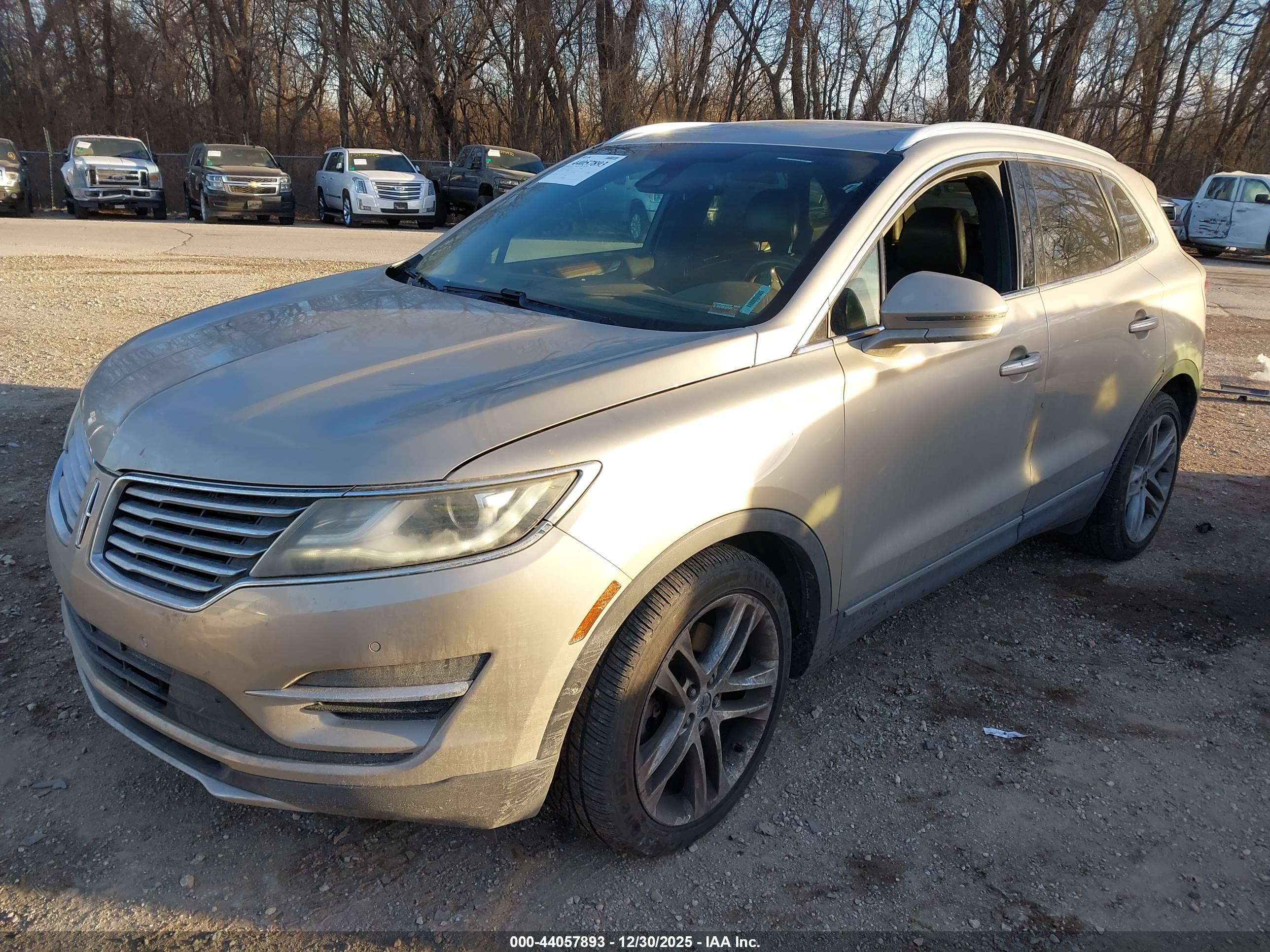 LINCOLN MKC image 2