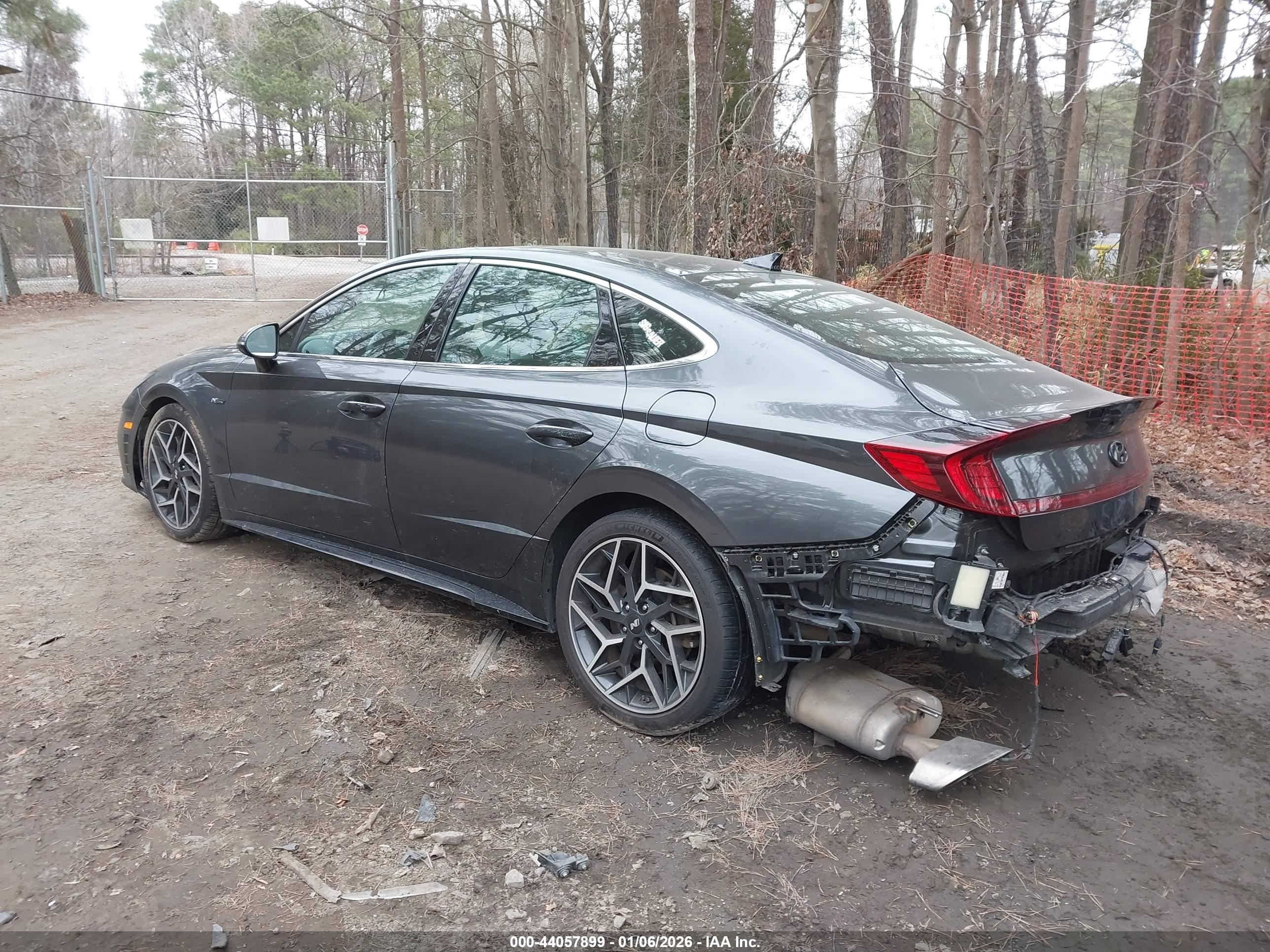 HYUNDAI SONATA image 3