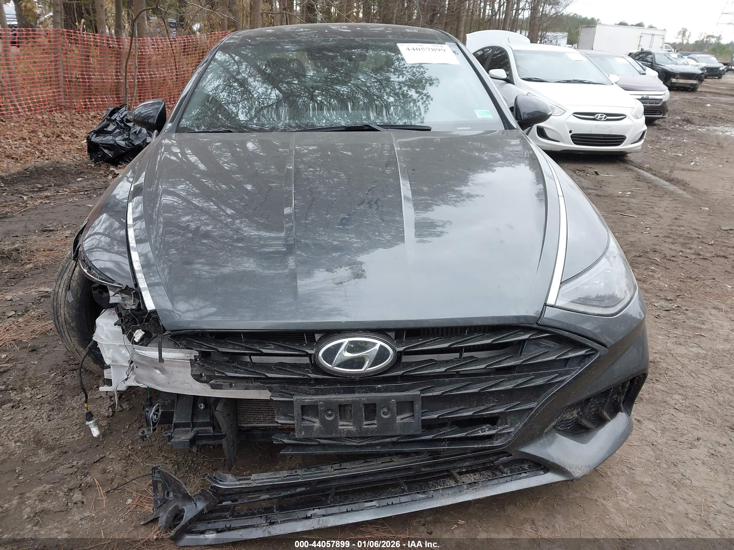 HYUNDAI SONATA image 6