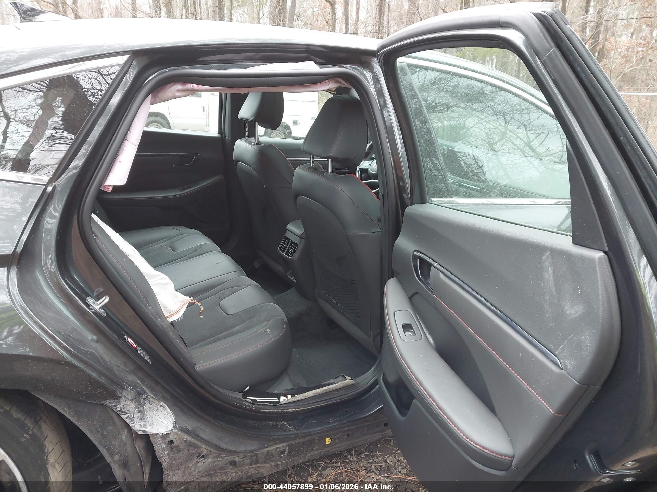HYUNDAI SONATA image 8