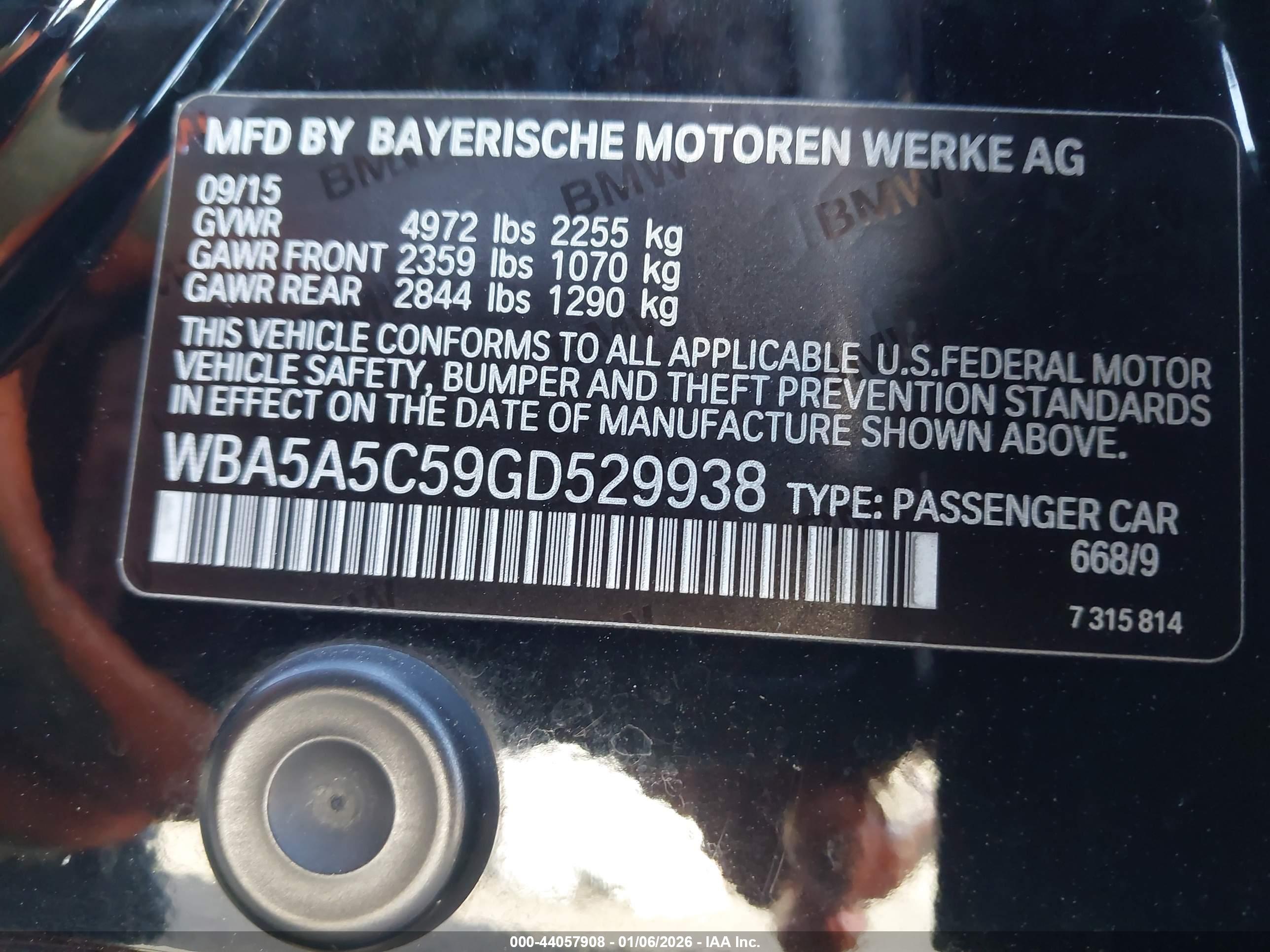 BMW 528I image 9