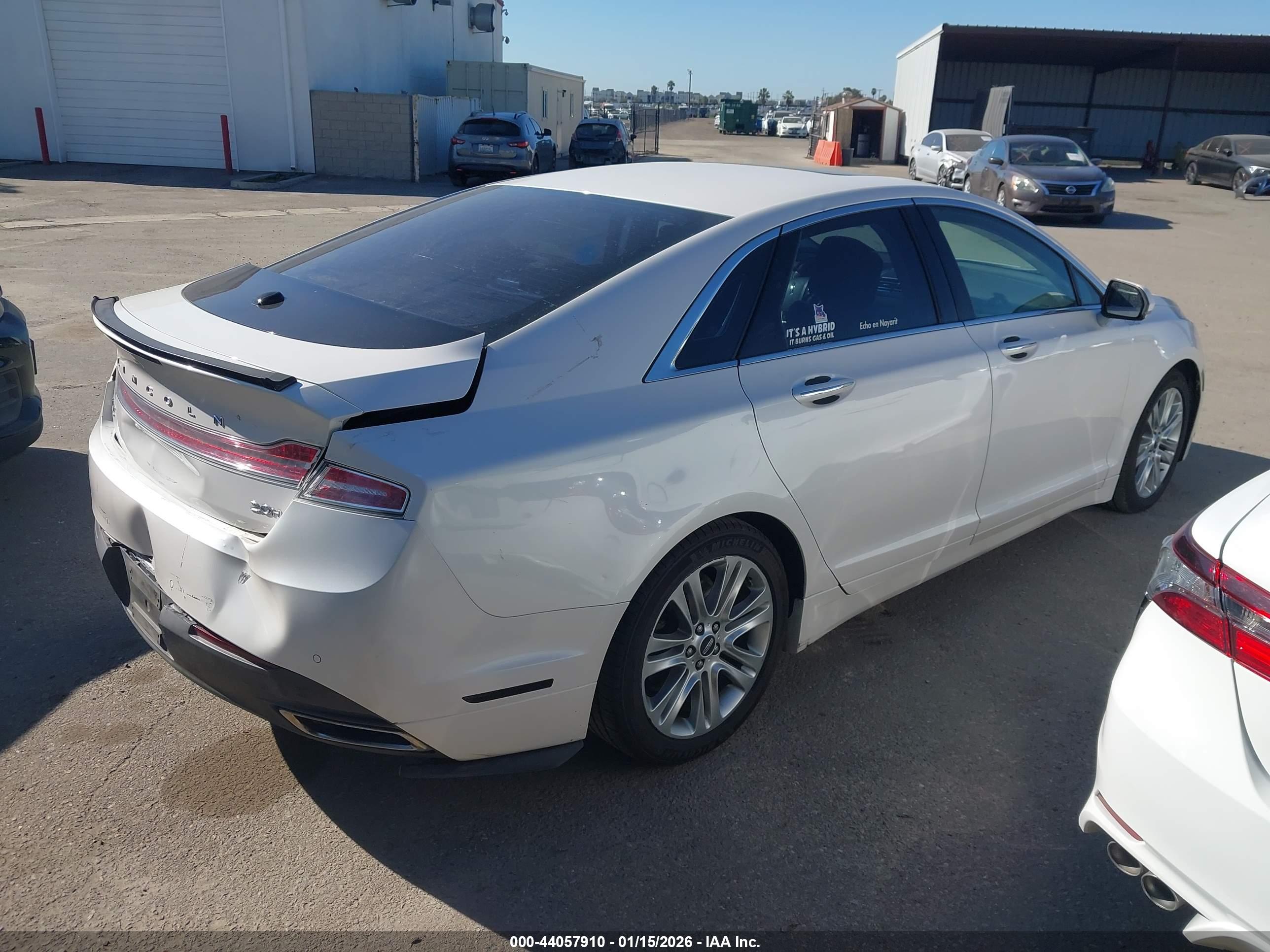 LINCOLN MKZ image 4